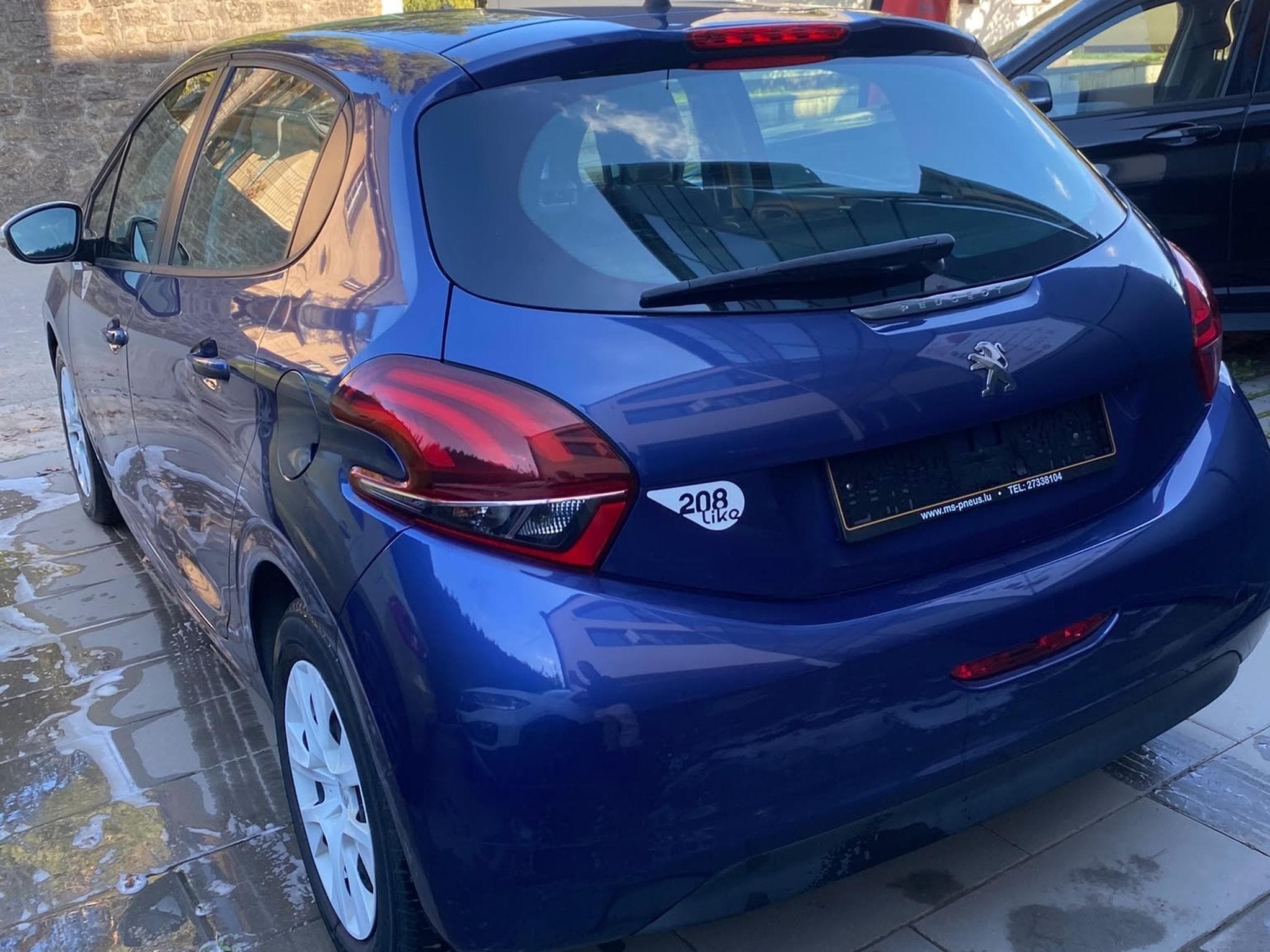 Peugeot 208 1.6 hdi Like (2017) - Photo 2