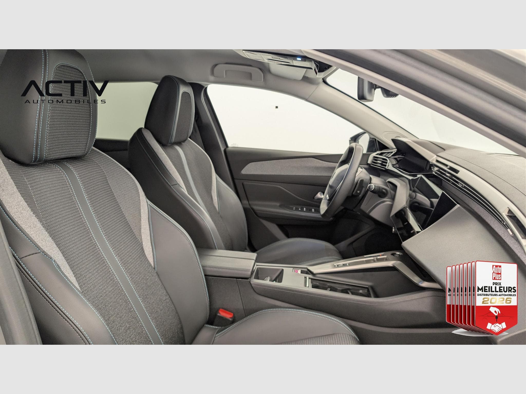 Peugeot 408 Hybrid 145 e-DCS6 Allure (2025) - Foto 9