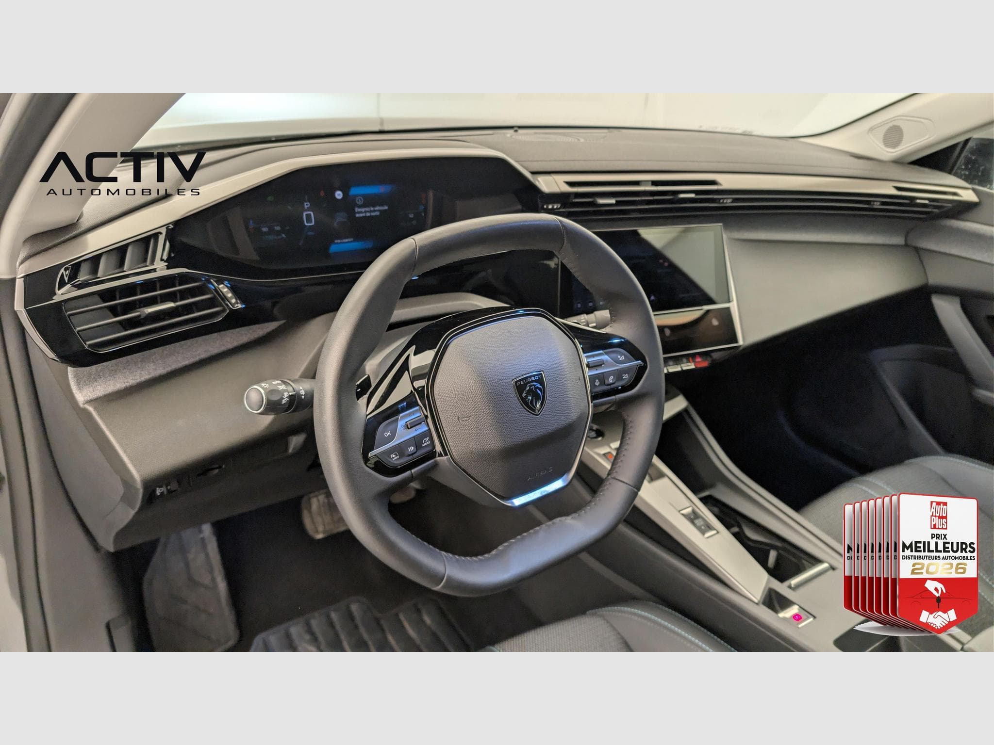 Peugeot 408 Hybrid 145 e-DCS6 Allure (2025) - Foto 15