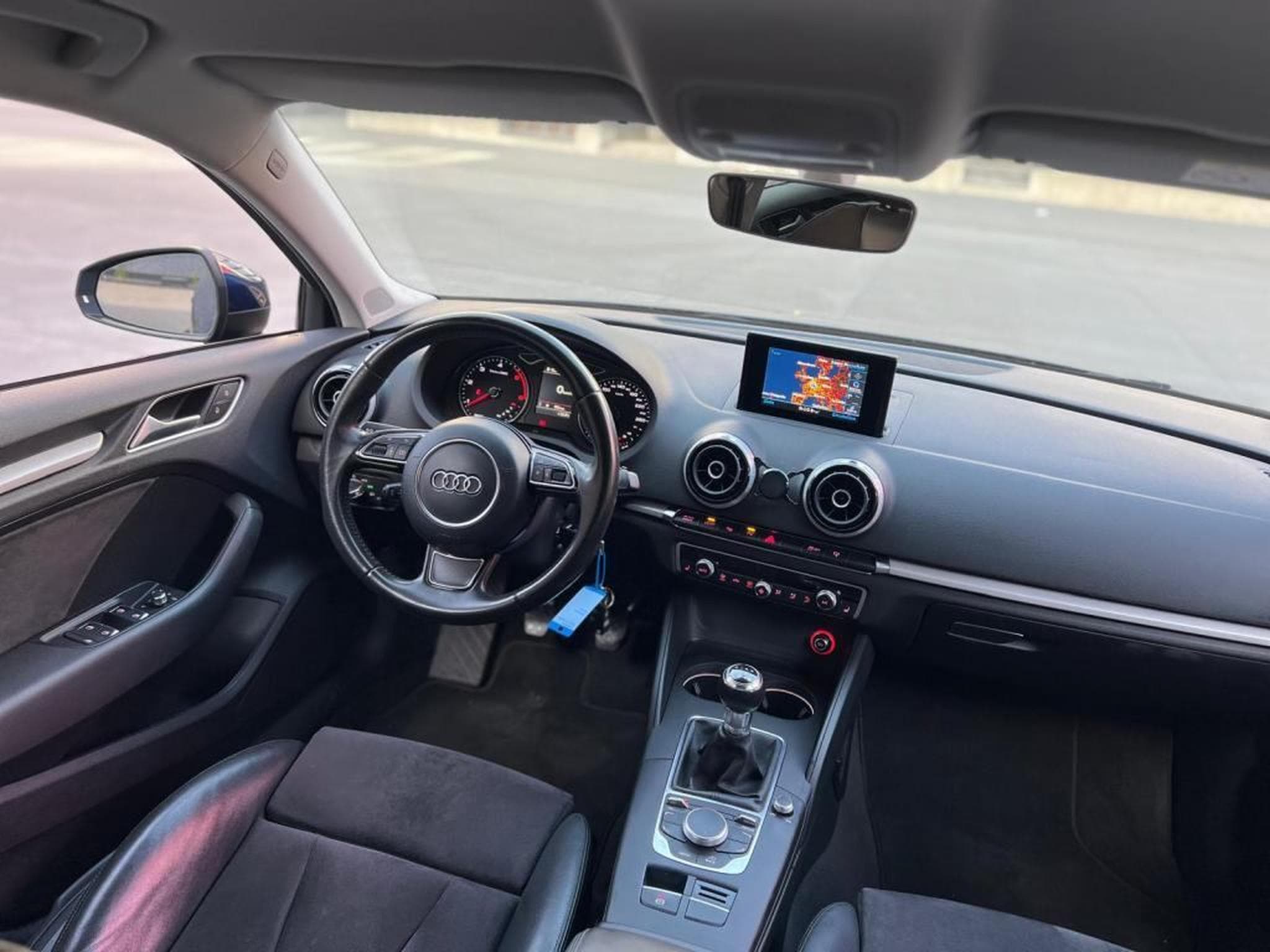 Audi A3 S line / Diesel / Manuelle / Alcantara / (2016) - Photo 11