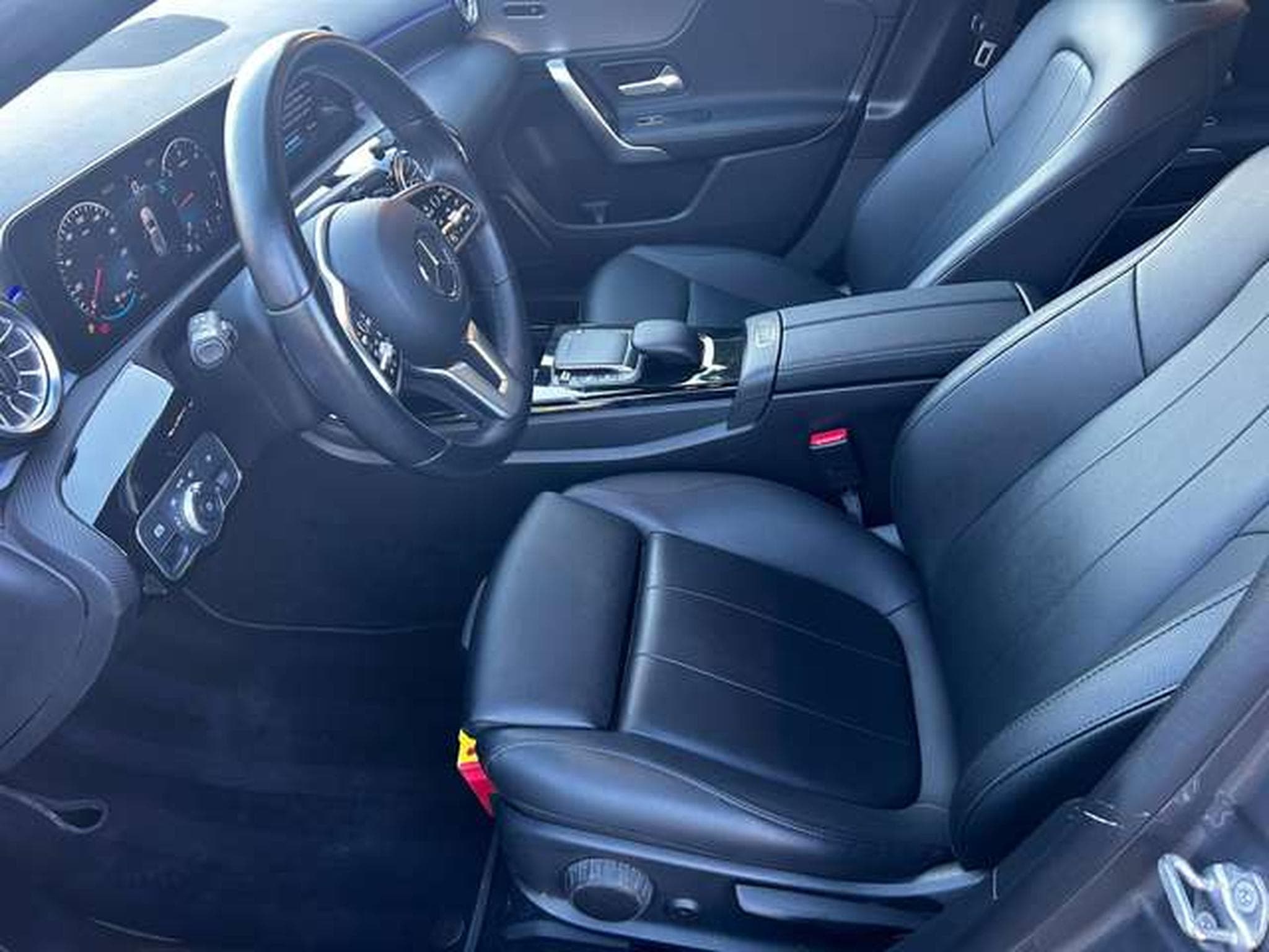 Mercedes A 180 DIESEL BUSINESS SOLUTION 116 CV (2022) - Photo 5