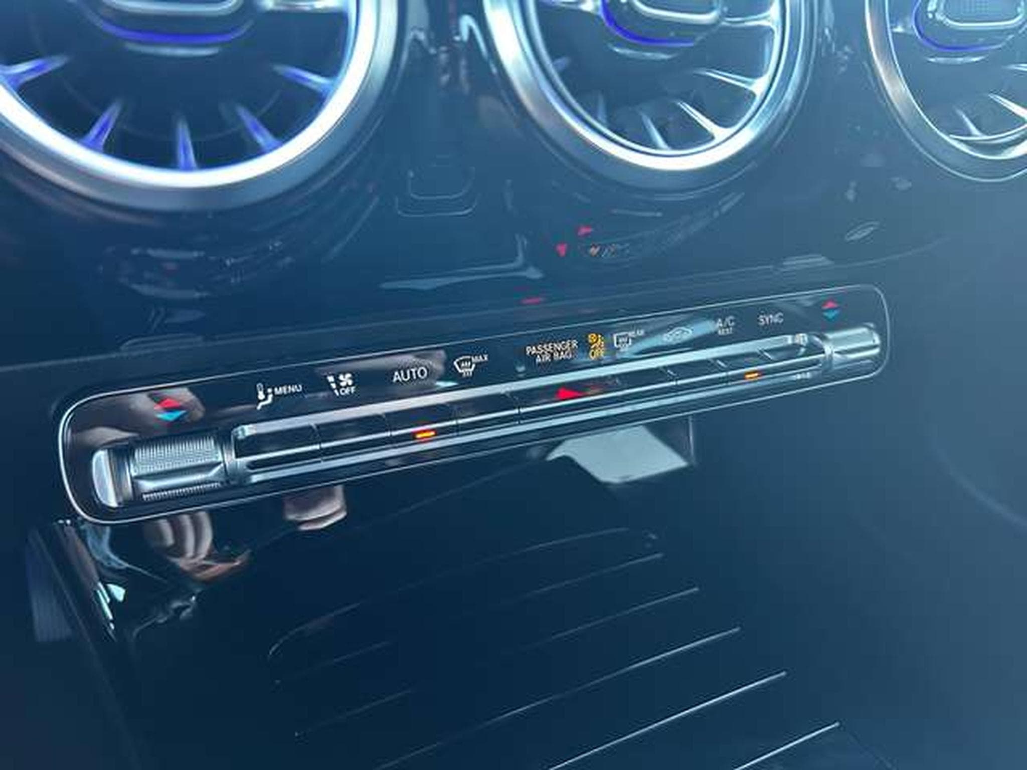 Mercedes A 180 DIESEL BUSINESS SOLUTION 116 CV (2022) - Photo 16