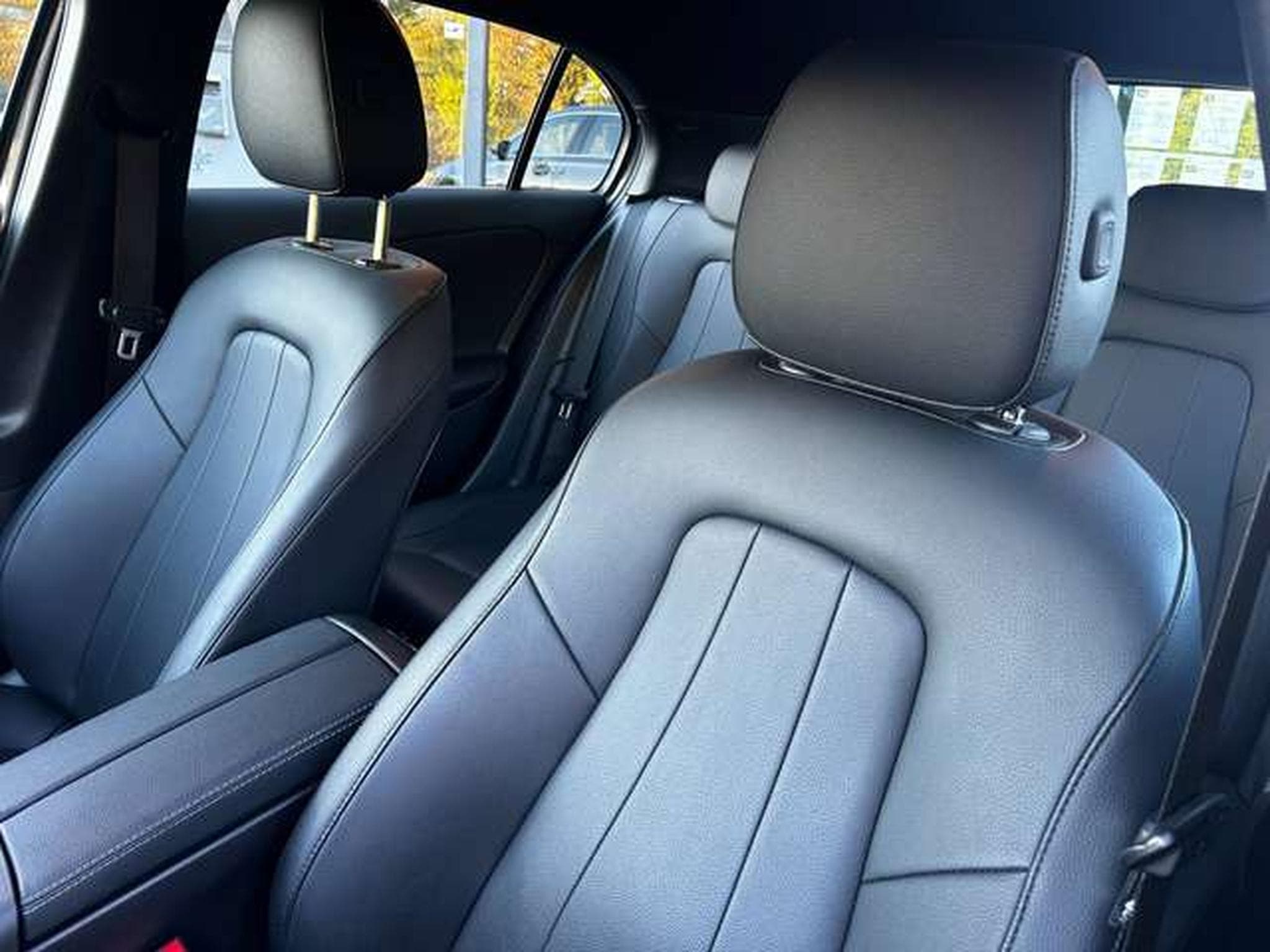 Mercedes A 180 DIESEL BUSINESS SOLUTION 116 CV (2022) - Photo 19