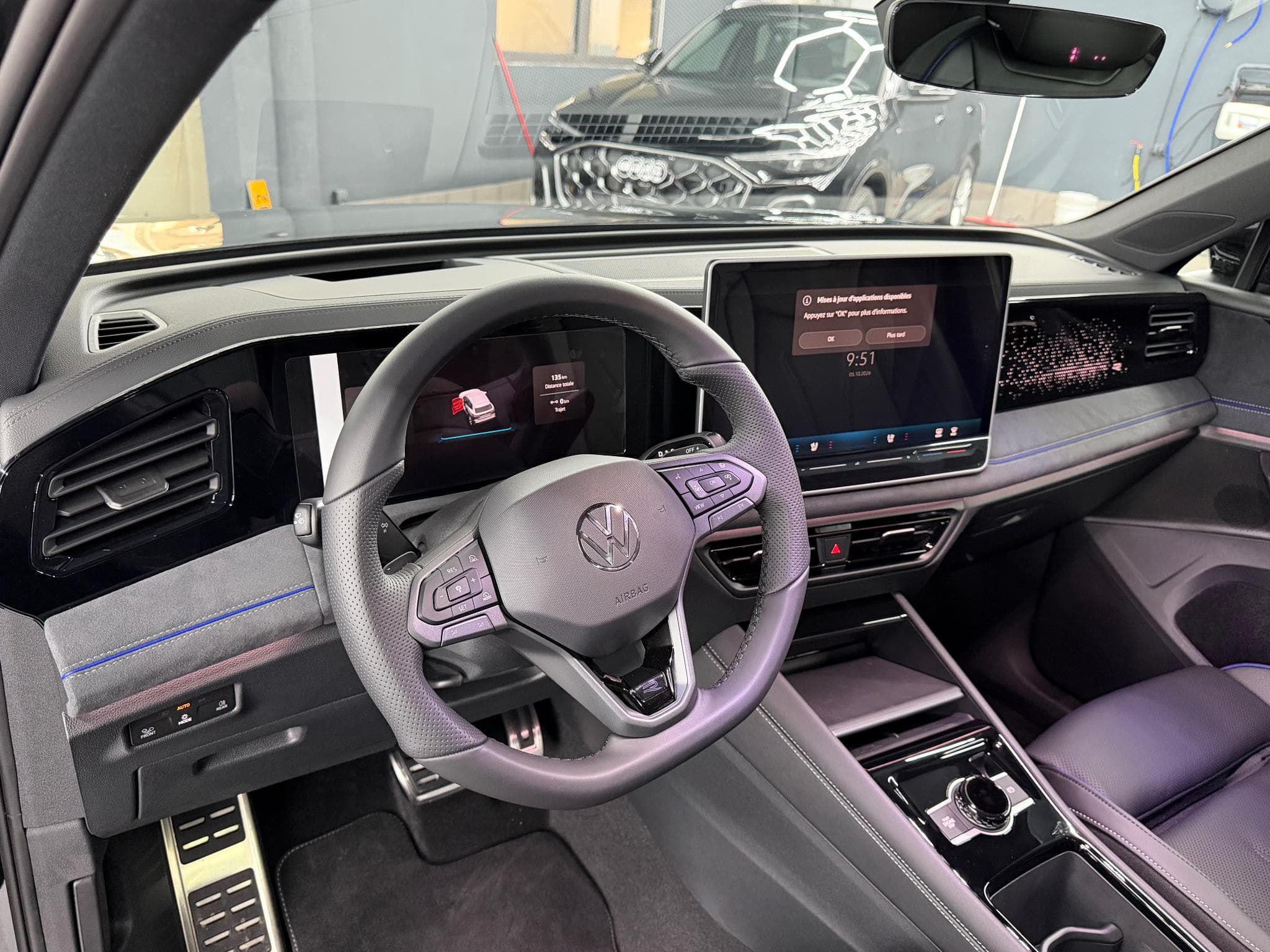 VW Tiguan 4Motion 142kw R-line Pano Leder IQ Drive 360° (2026) - Photo 9