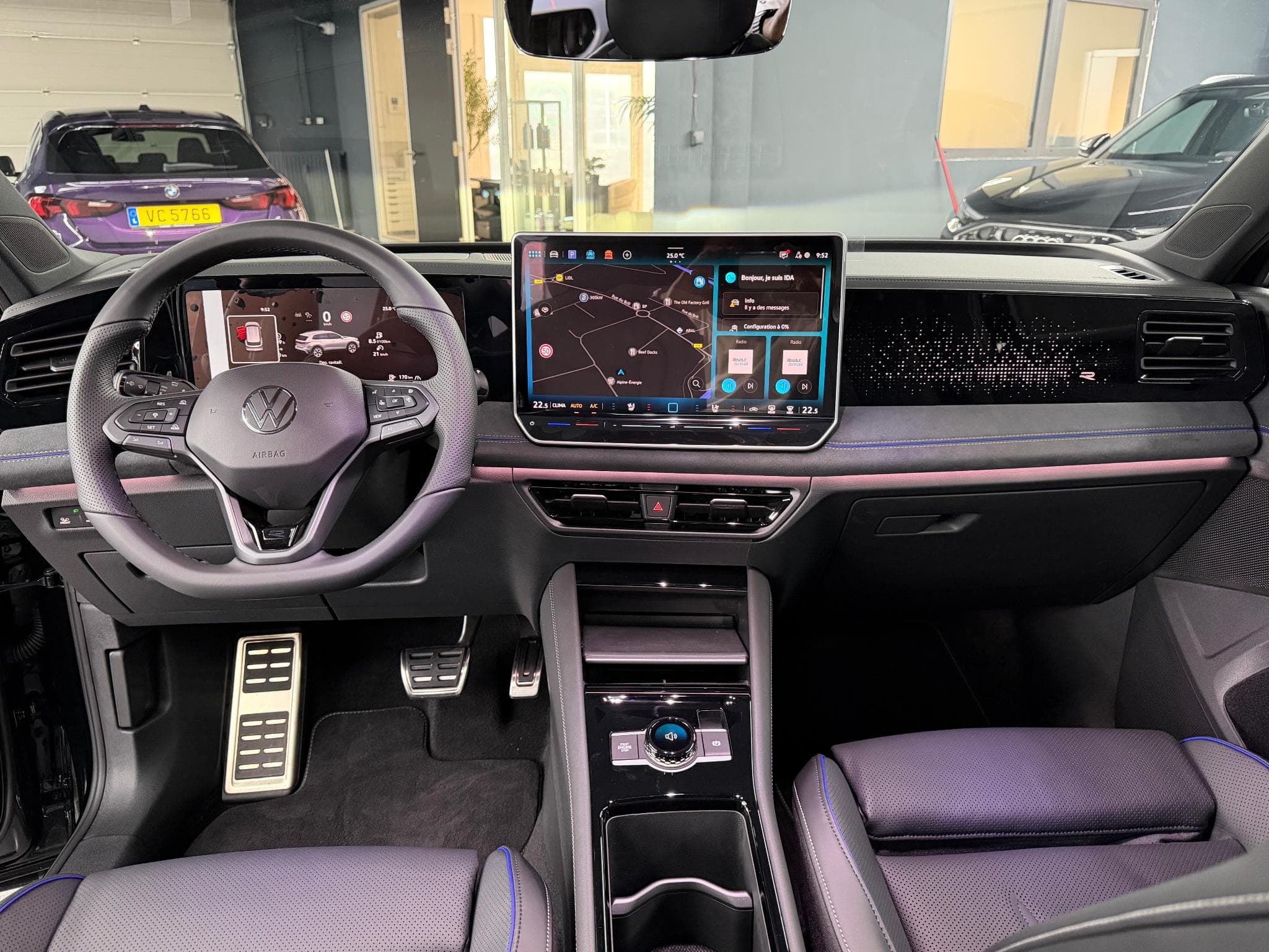 VW Tiguan 4Motion 142kw R-line Pano Leder IQ Drive 360° (2026) - Photo 10
