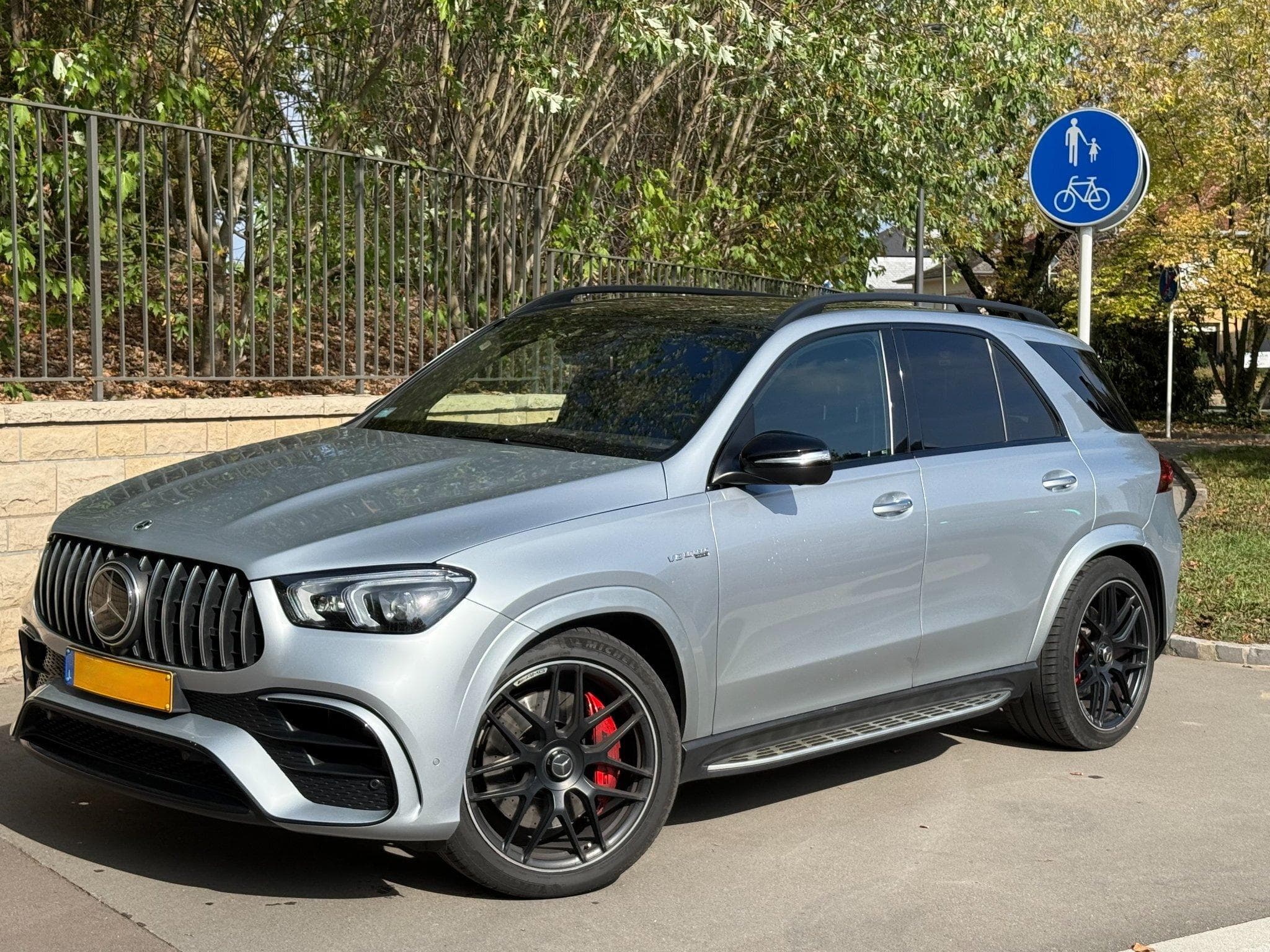 Mercedes GLE 63 AMG 63 S AMG 4-Matic Facelift/ AHK/ Burmeste (2023) - Photo 3