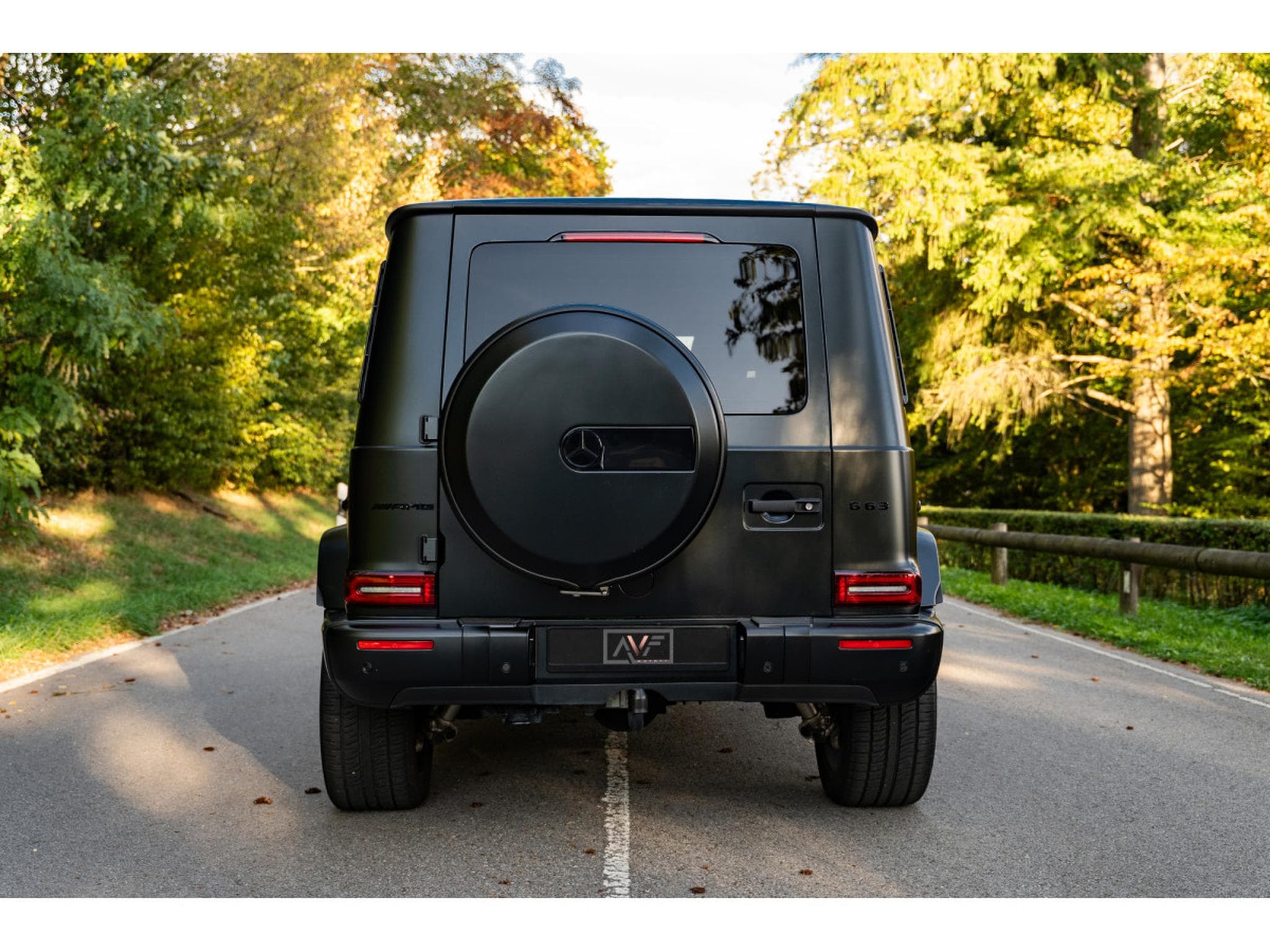 Mercedes G 63 AMG 585 cv - Burmester Surround - Pack Sport Black AMG - Carbon (2023) - Foto 7