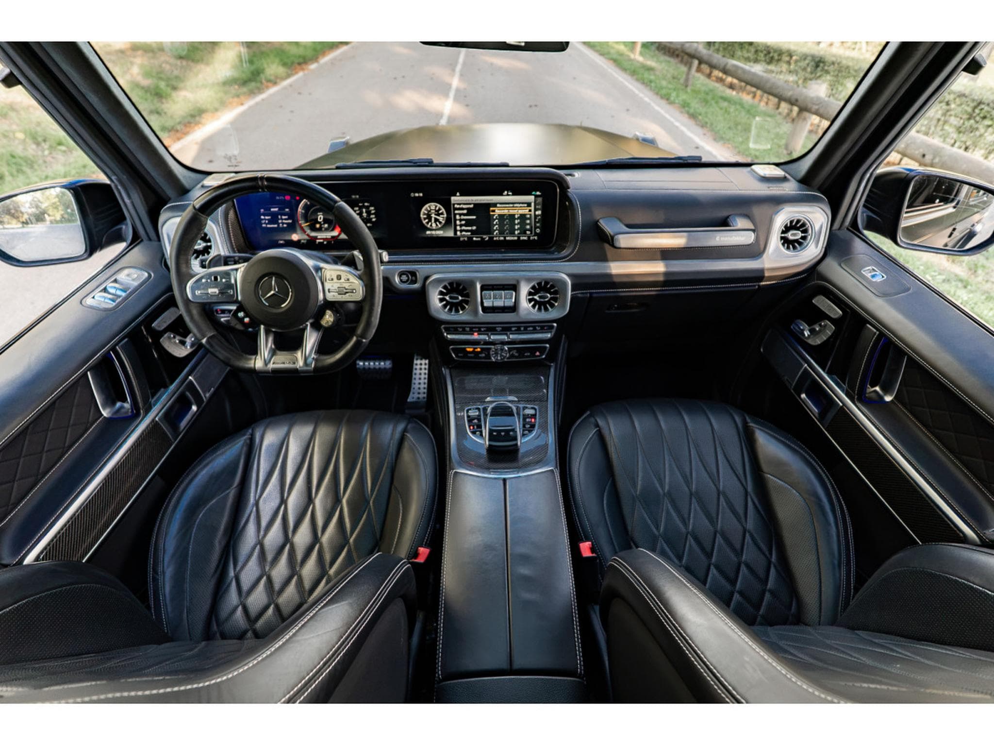 Mercedes G 63 AMG 585 cv - Burmester Surround - Pack Sport Black AMG - Carbon (2023) - Foto 9