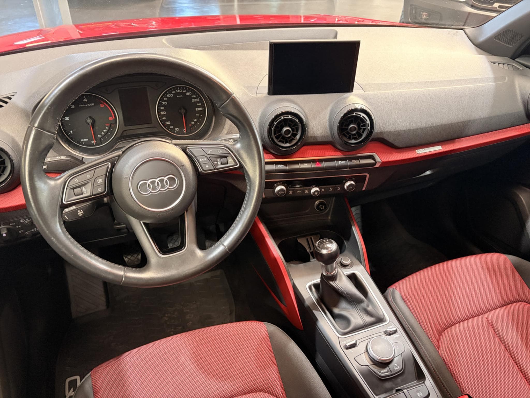 Audi Q2 1.6 Diesel 116HP (2018) - Photo 9