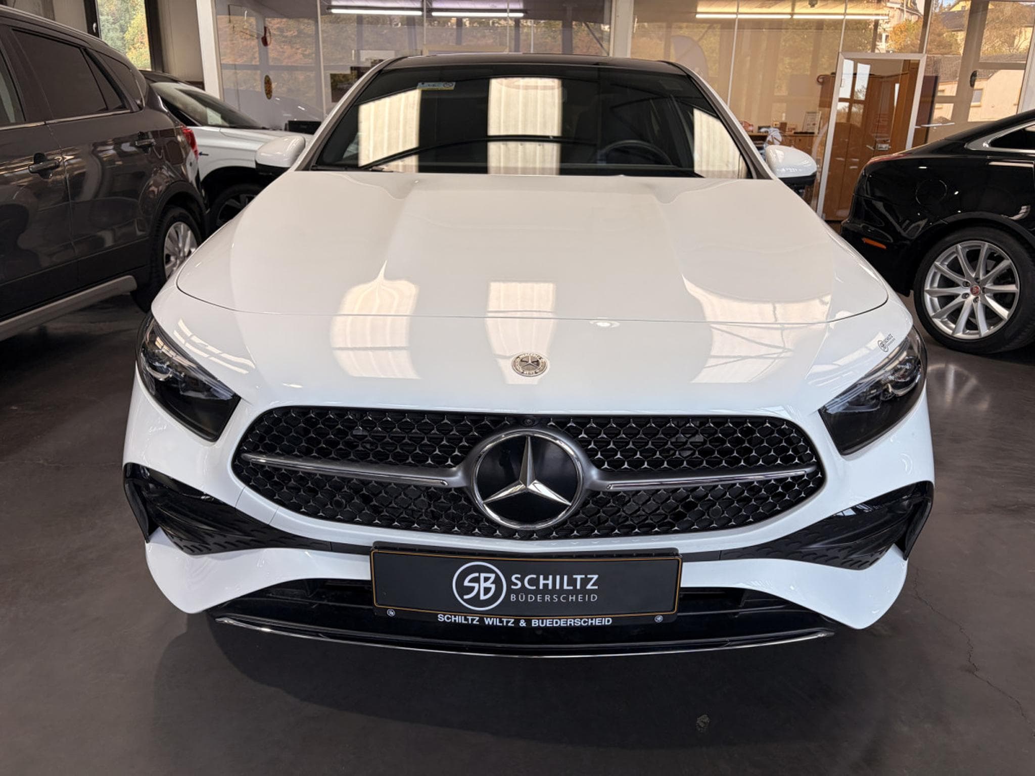 Mercedes A 220 d AMG Line Auto 190HP (2025) - Photo 7