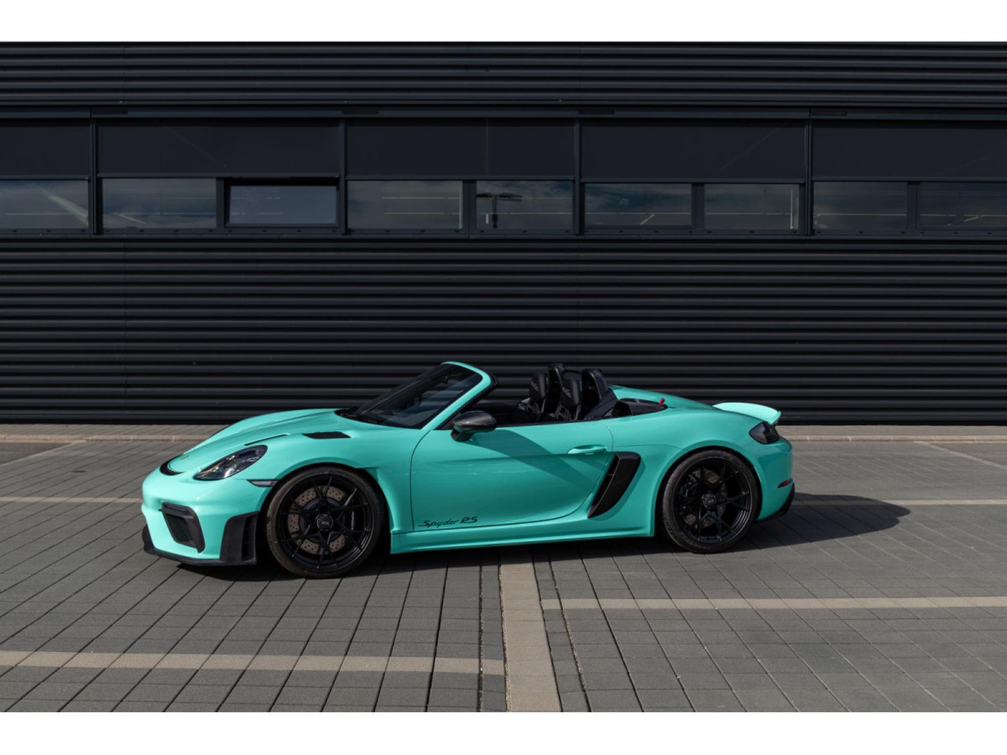 Porsche Boxster 718 Spyder 718 Spyder RS (2026) - Photo 8