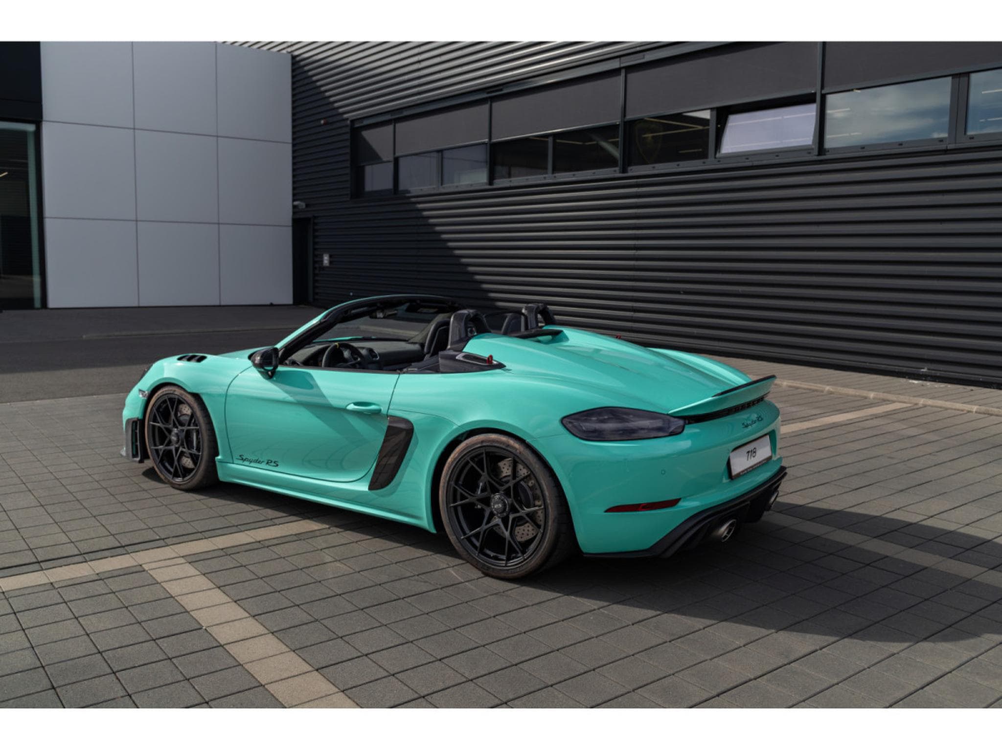 Porsche Boxster 718 Spyder 718 Spyder RS (2026) - Photo 11