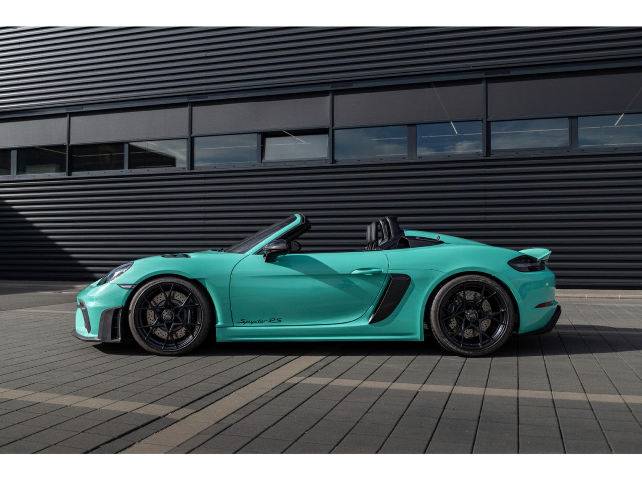 Porsche Boxster 718 Spyder 718 Spyder RS (2026) - Photo 14