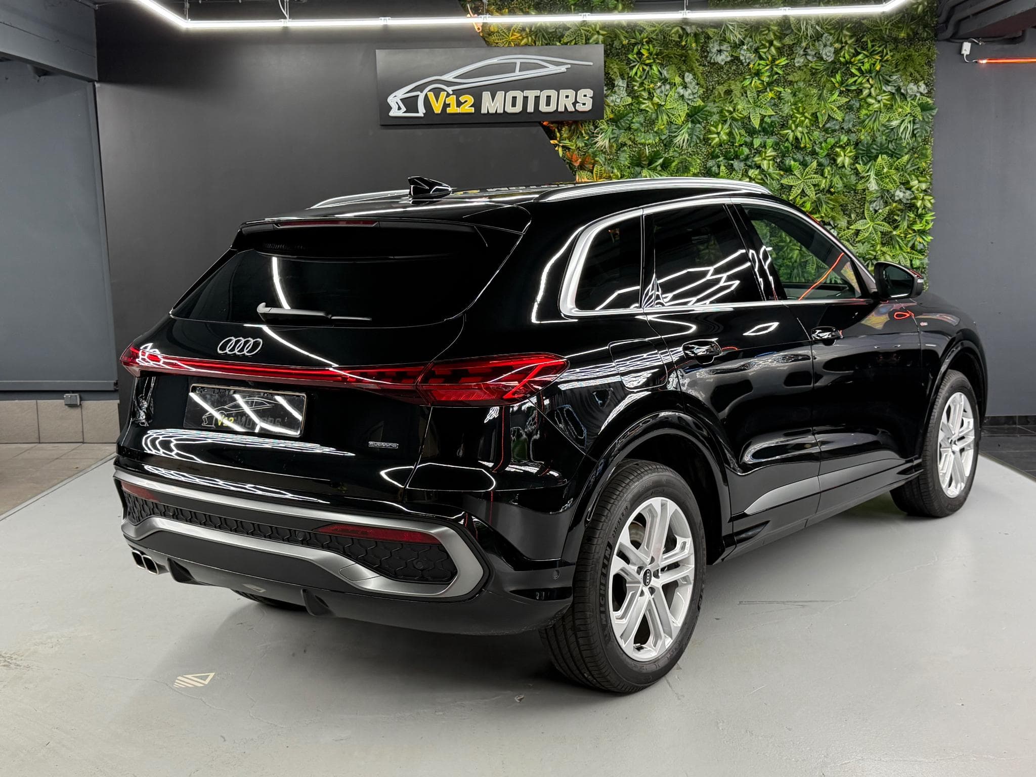 Audi Q5 TDI 150kw S-line 360° Matrix Led ACC (2026) - Photo 5