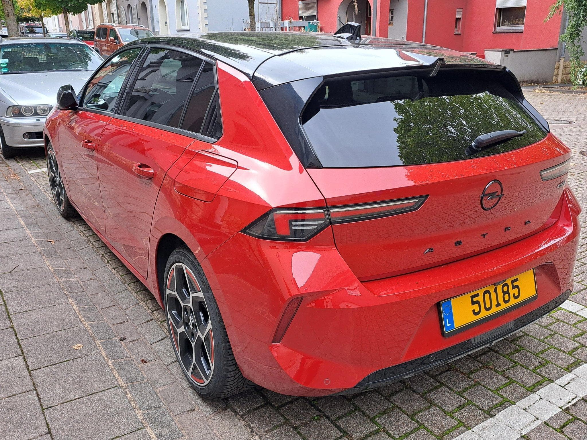 Opel Astra GS  hybride  electro/essence (2022) - Photo 2