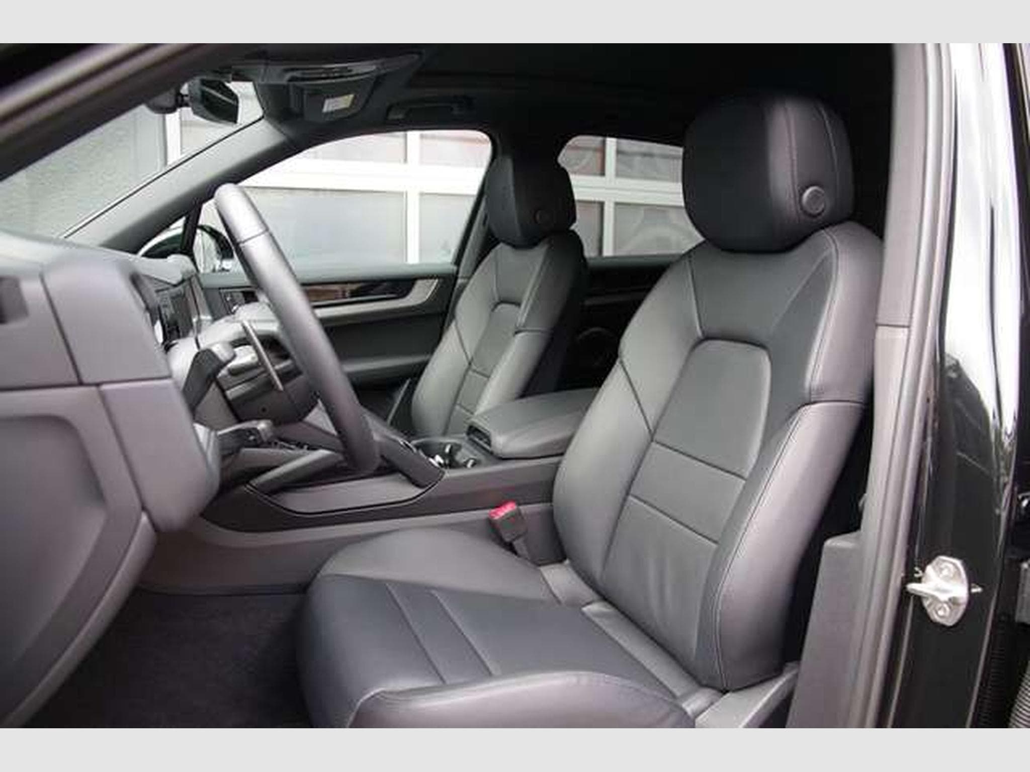 Porsche Cayenne *21"RS-Spyder,Luft,ACC,BOSE,Pano,90L,360° (2025) - Foto 6
