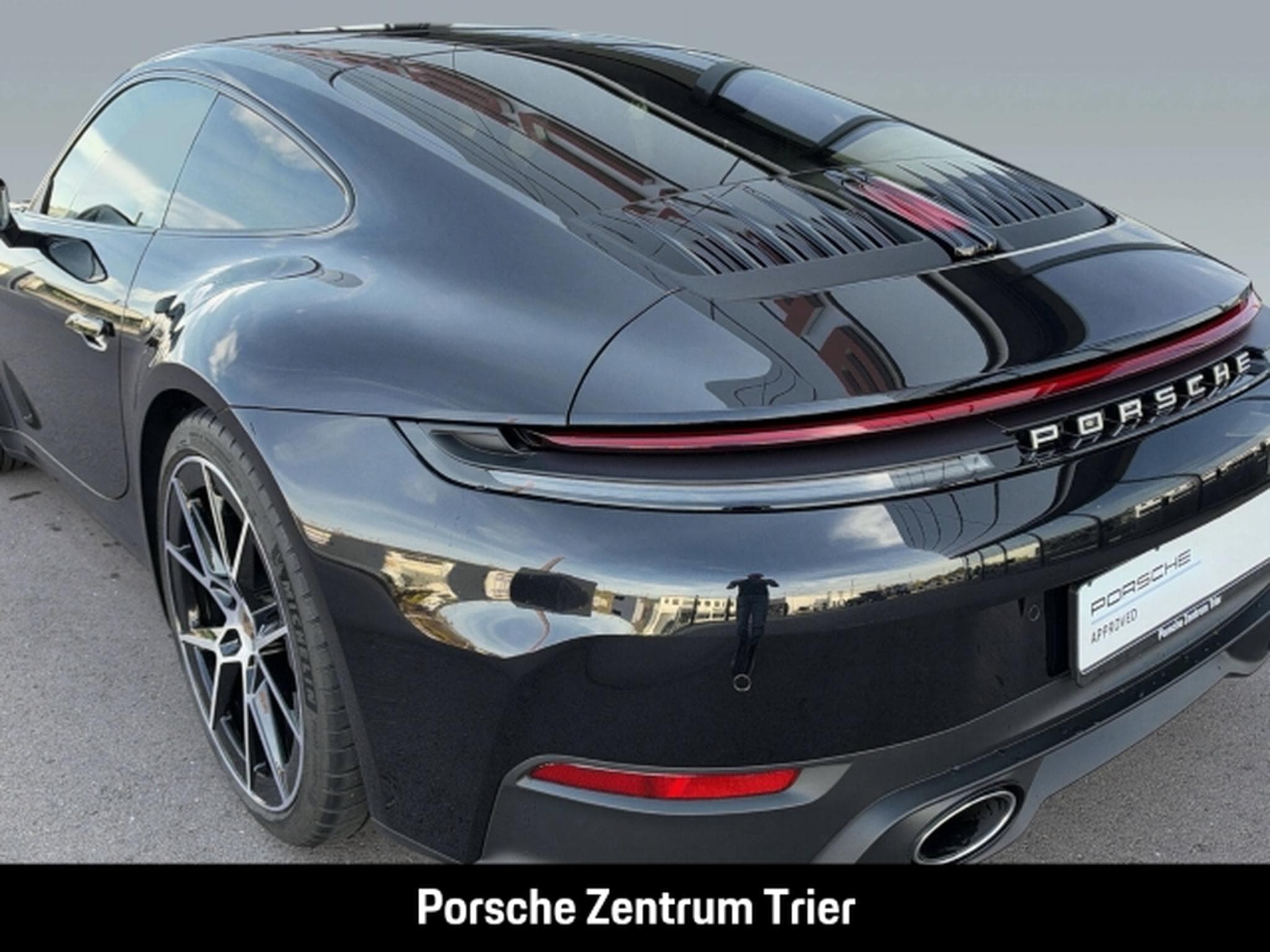 Porsche 911 Carrera Liftsystem VA Sportabgas BOSE (2025) - Photo 10