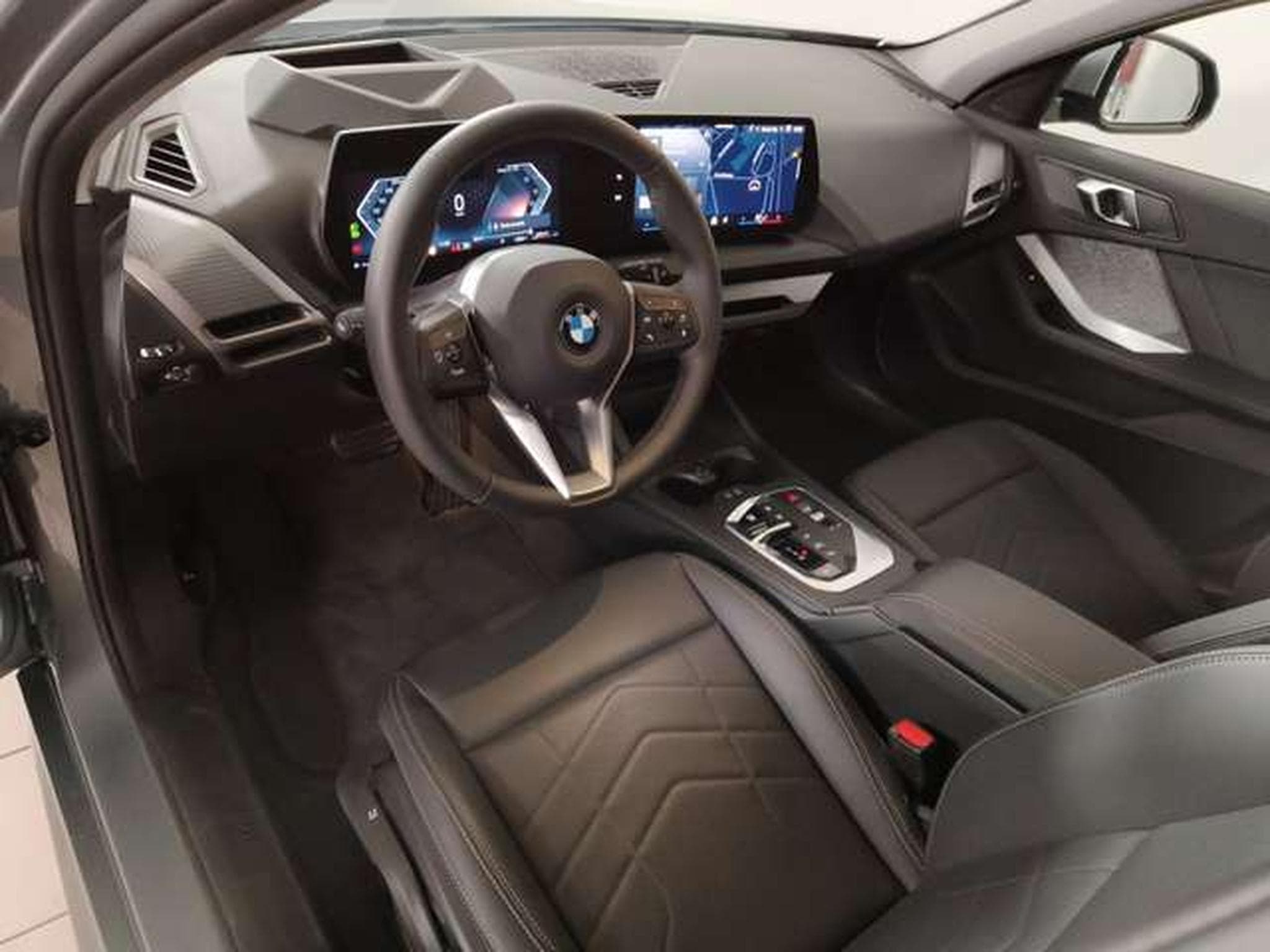 BMW 116 i Head-Up DAB LED RFK Komfortzg. Shz (2025) - Photo 12