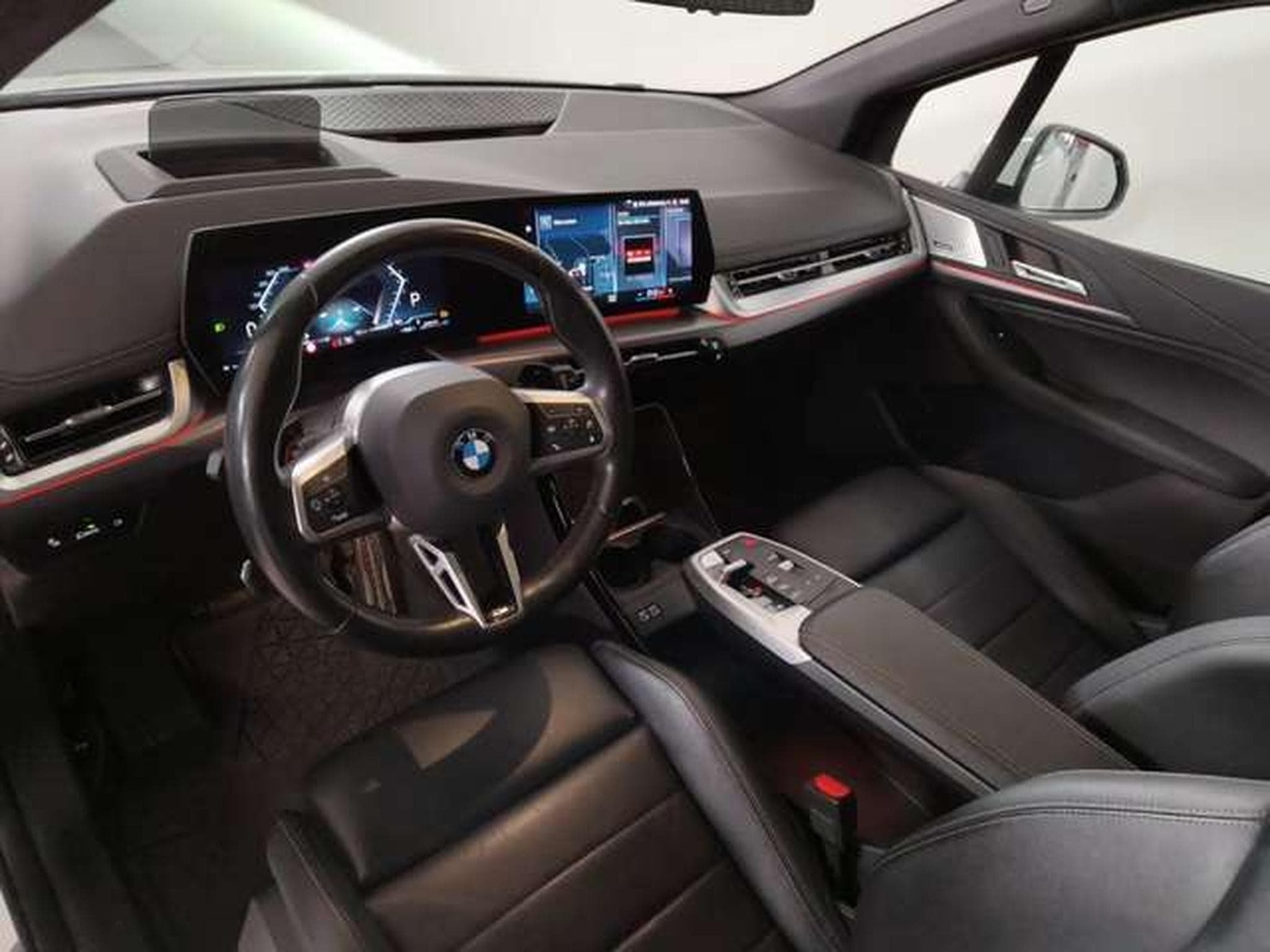 BMW 223 i M Sportpaket (2023) - Photo 14