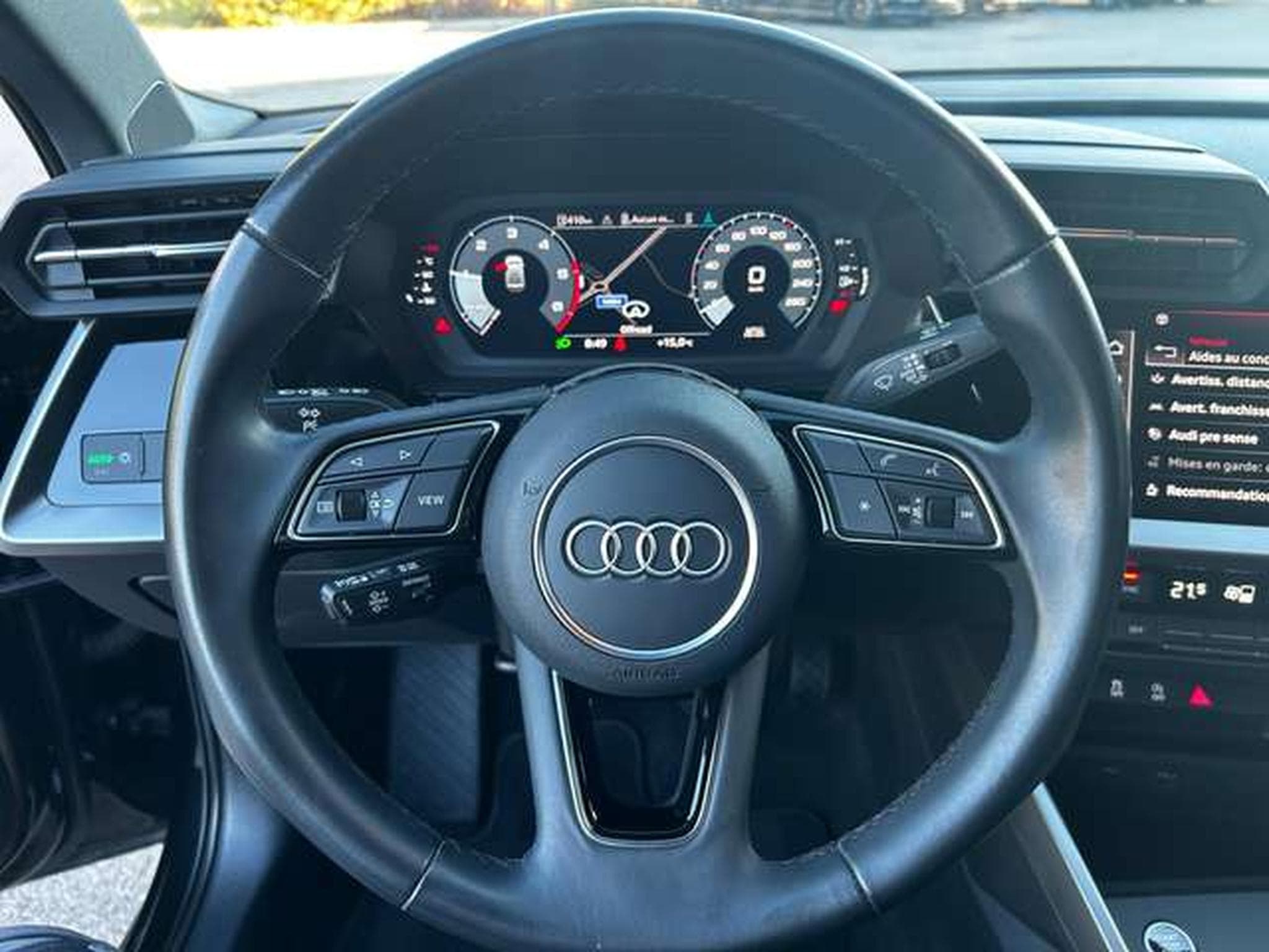 Audi A3 30 TDi SPORTBACK ATTRACTION (2023) - Photo 4