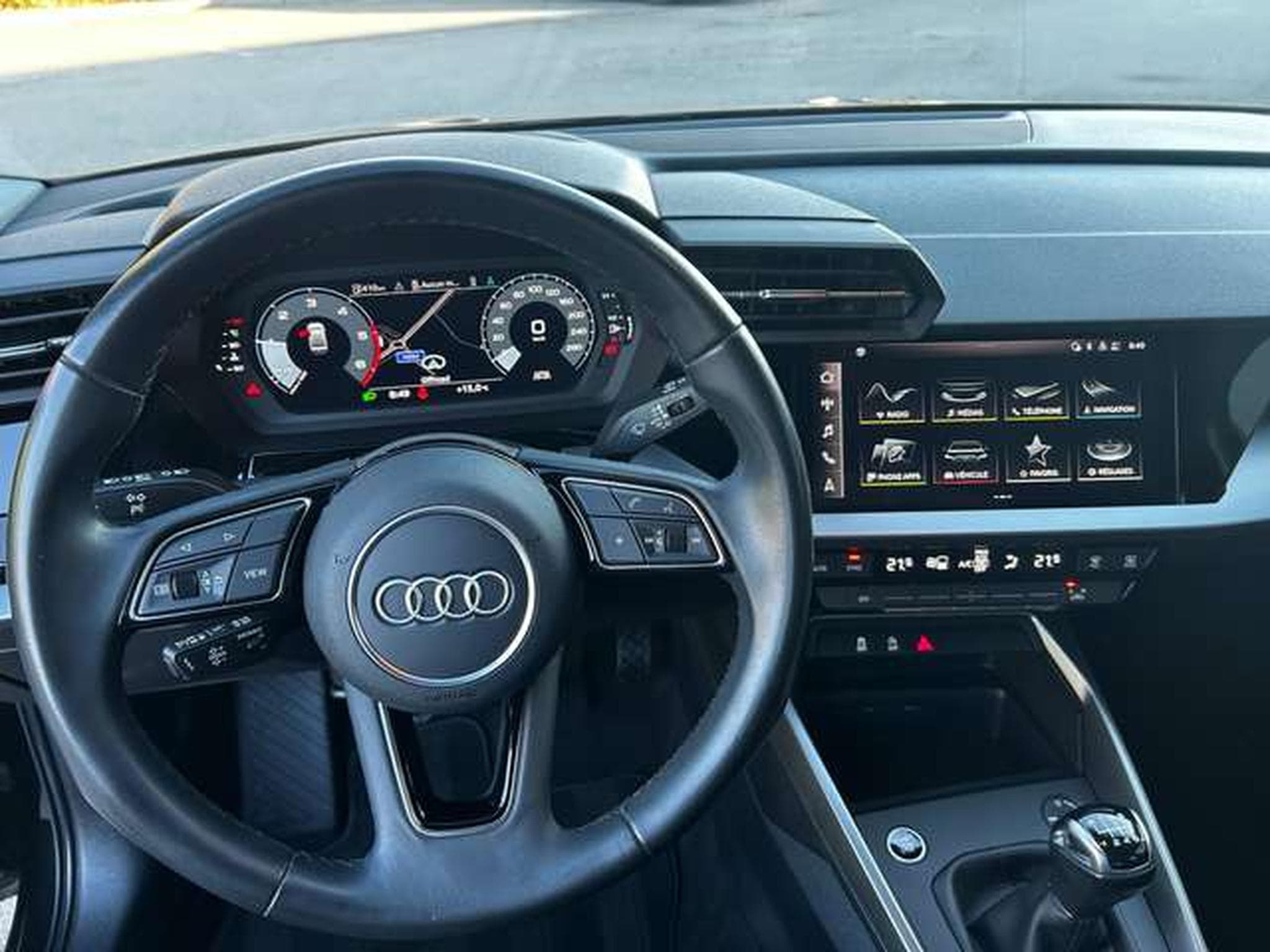 Audi A3 30 TDi SPORTBACK ATTRACTION (2023) - Photo 12