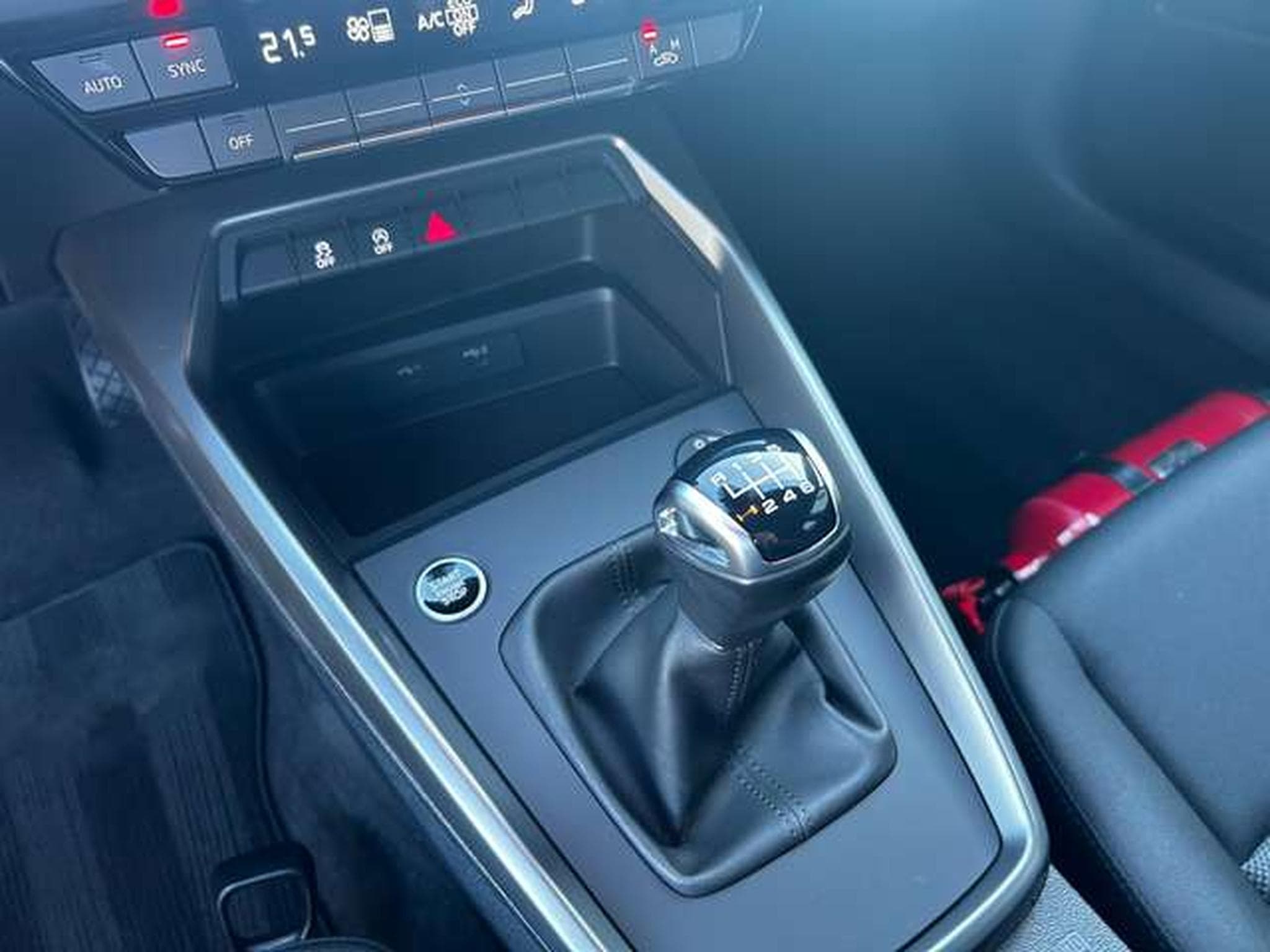 Audi A3 30 TDi SPORTBACK ATTRACTION (2023) - Photo 6