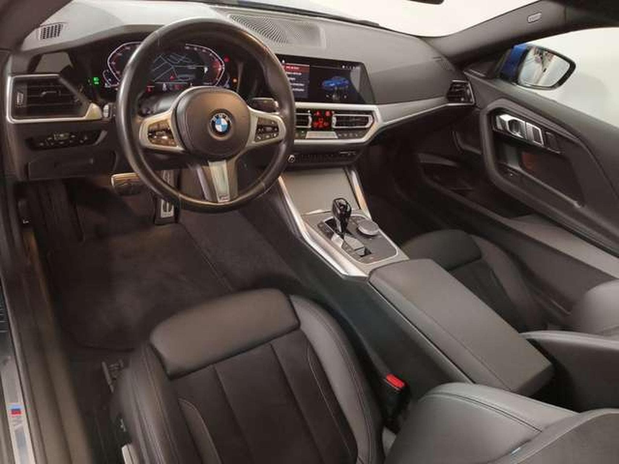 BMW 220 d DAB LED (2022) - Photo 12