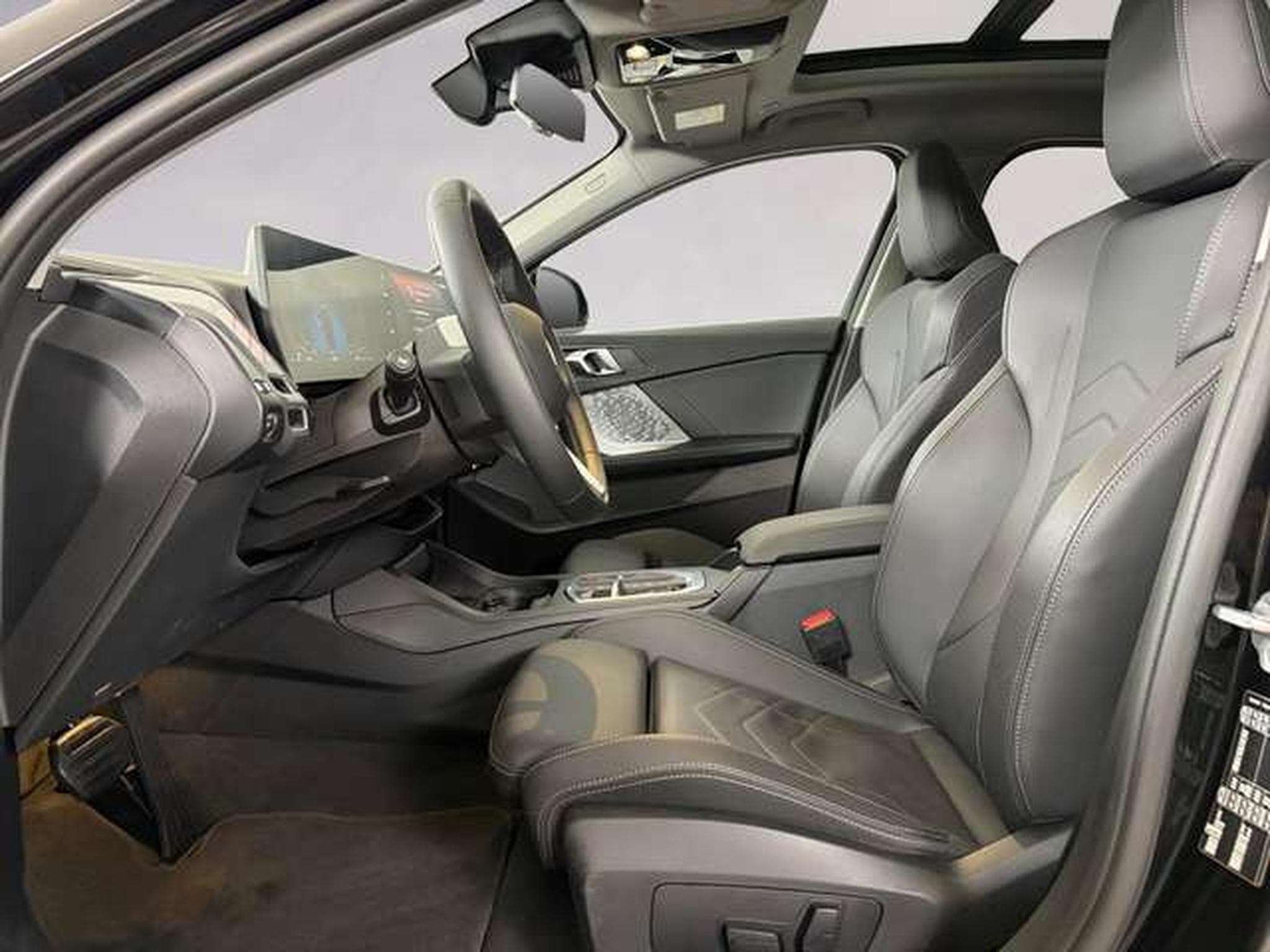 BMW 120 i DAB LED (2026) - Photo 7