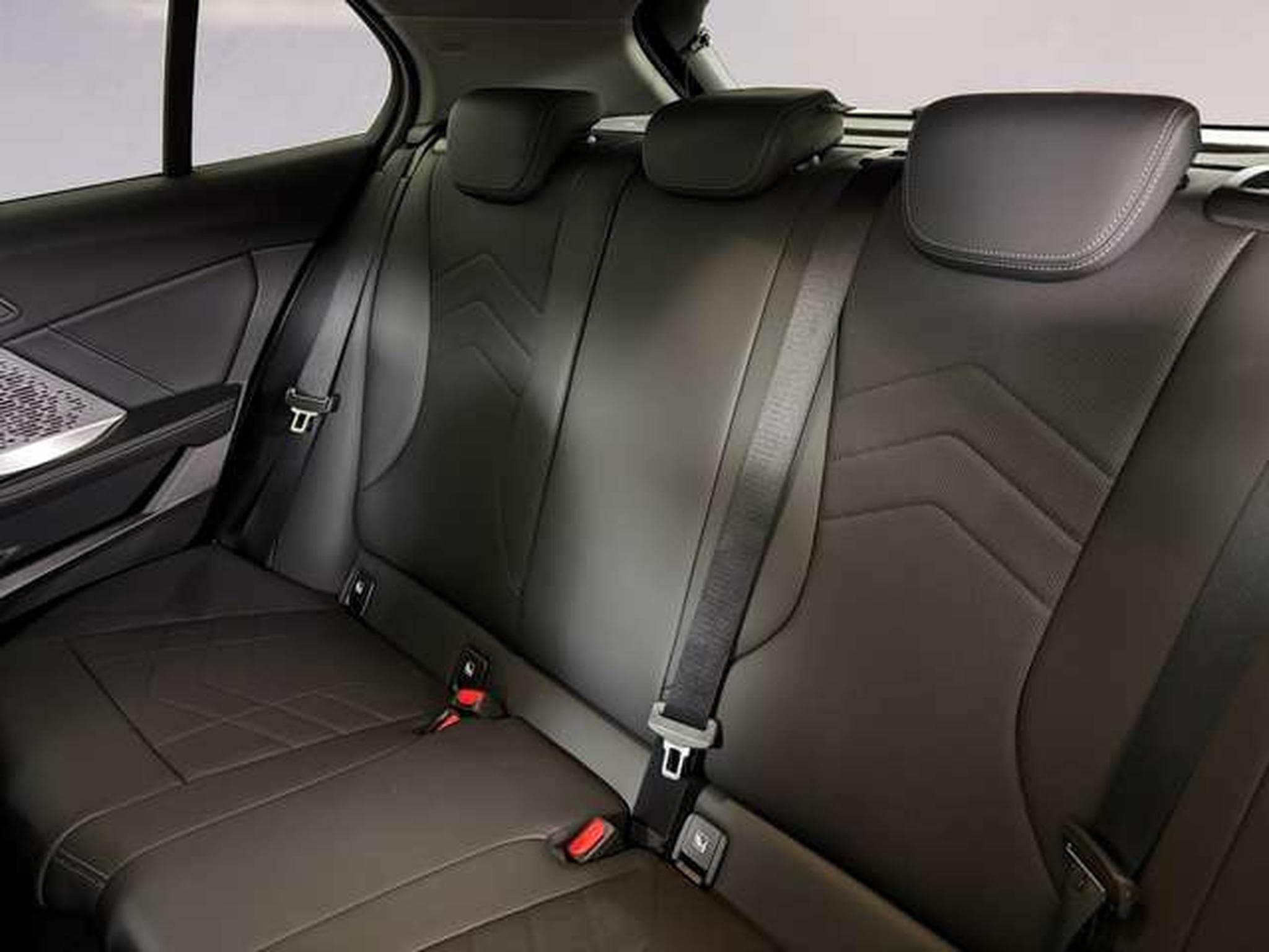 BMW 120 i DAB LED (2026) - Photo 9