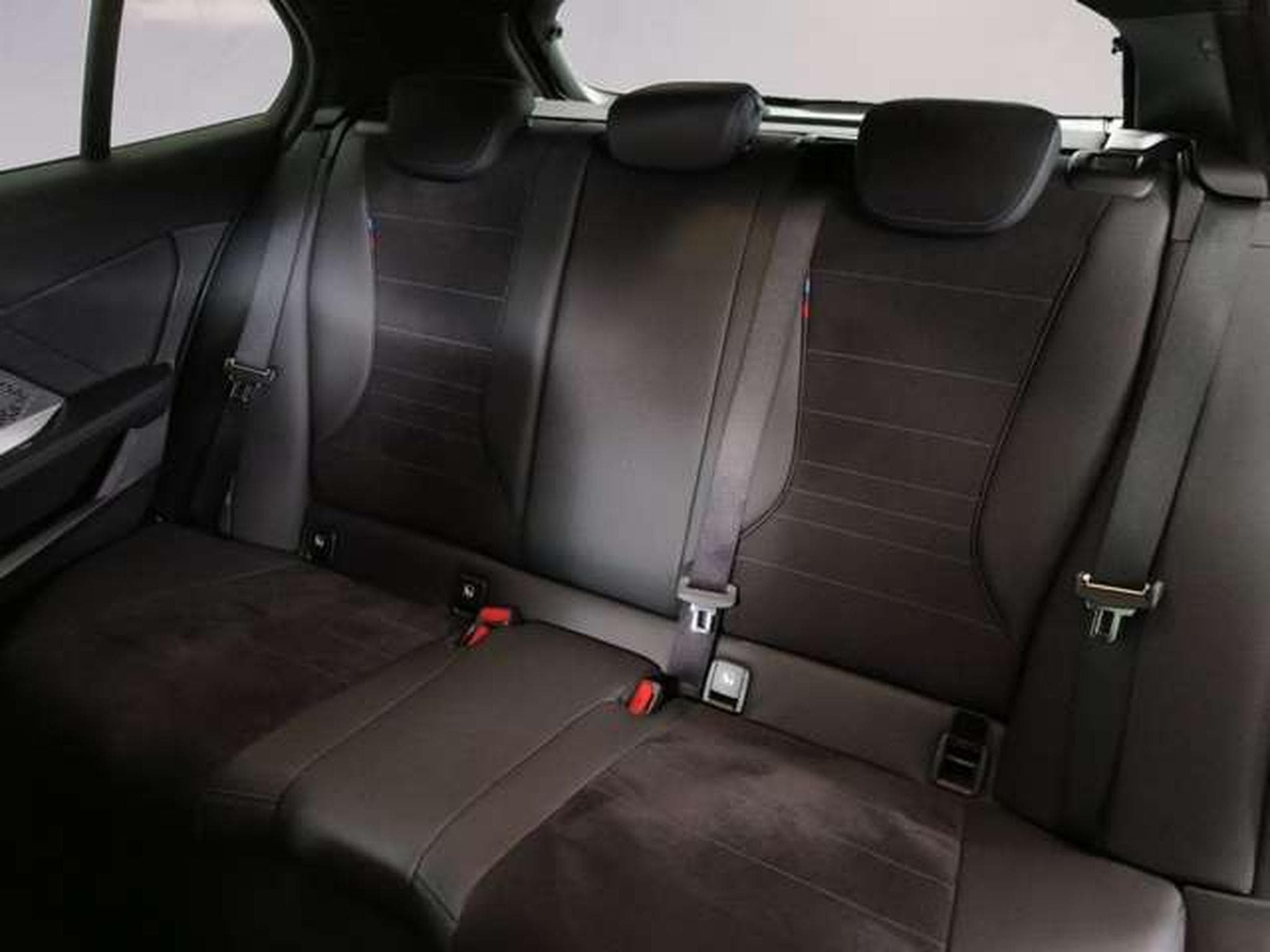 BMW 120 i DAB LED Pano.Dach Komfortzg. (2026) - Photo 8