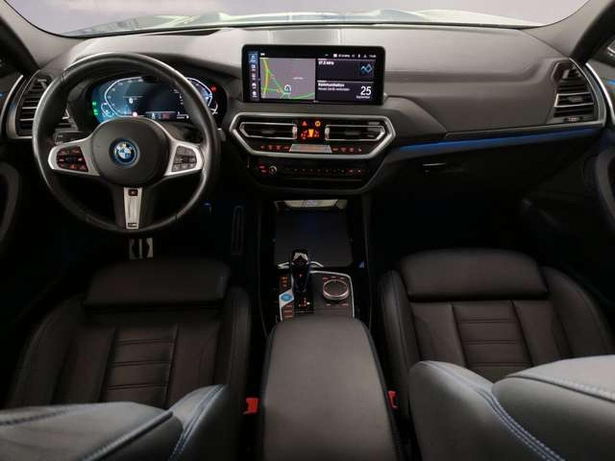 BMW iX3 (2022) - Photo 5
