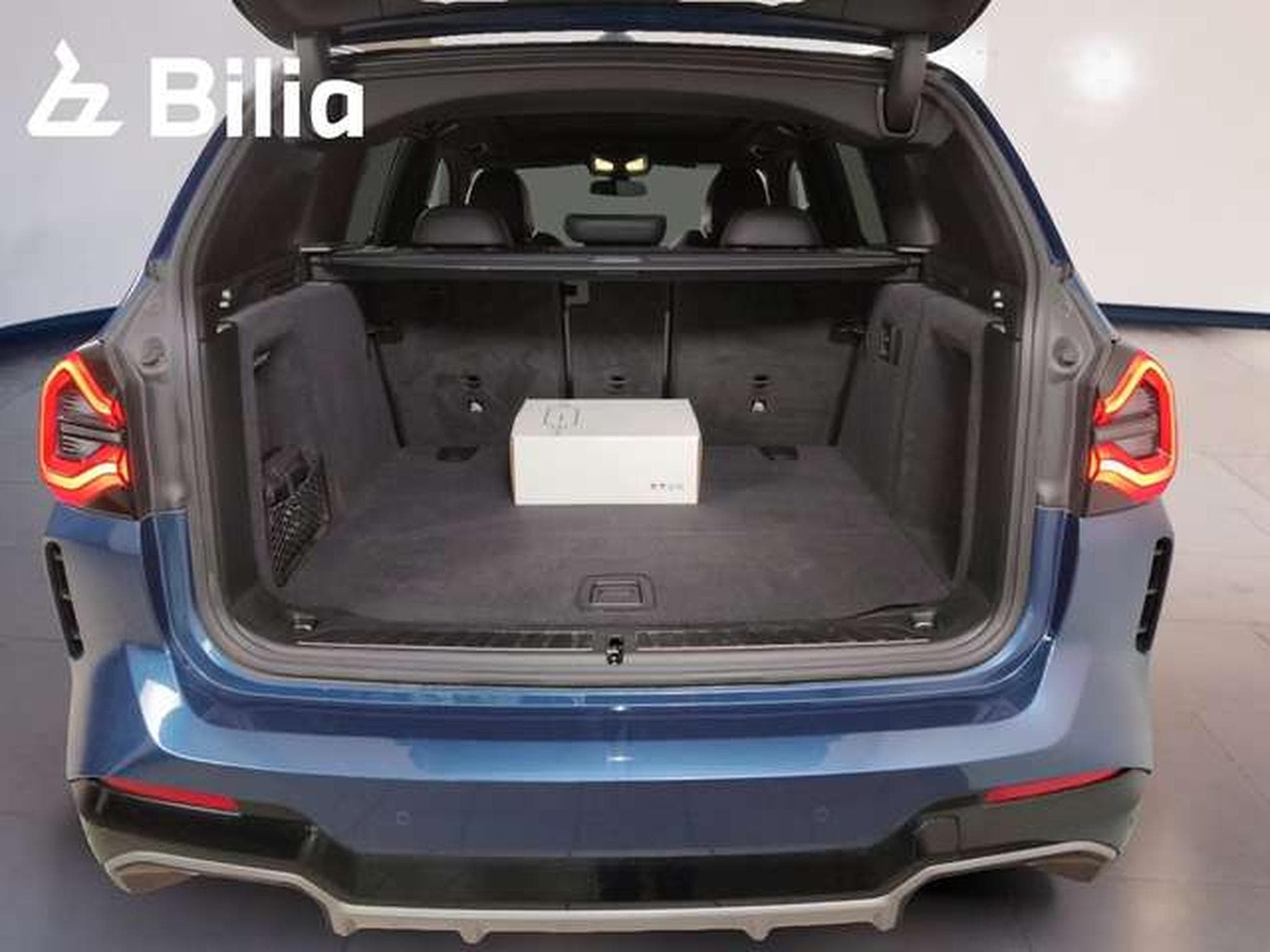 BMW iX3 (2022) - Photo 9