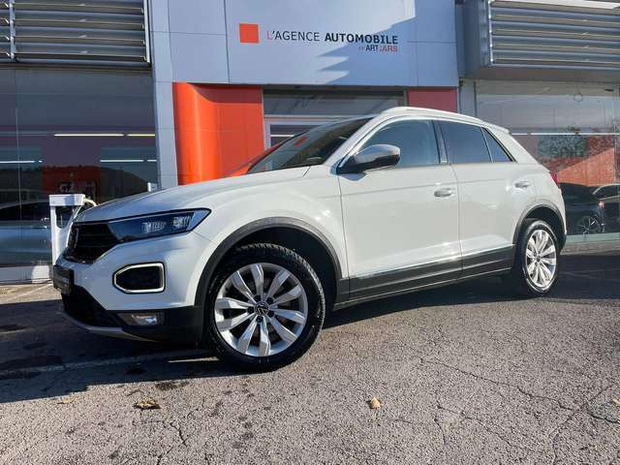 VW T-Roc 2.0  4-MOTION  - JUSQU'A 36 MOIS DE GARANTIE (2020) - Photo 2