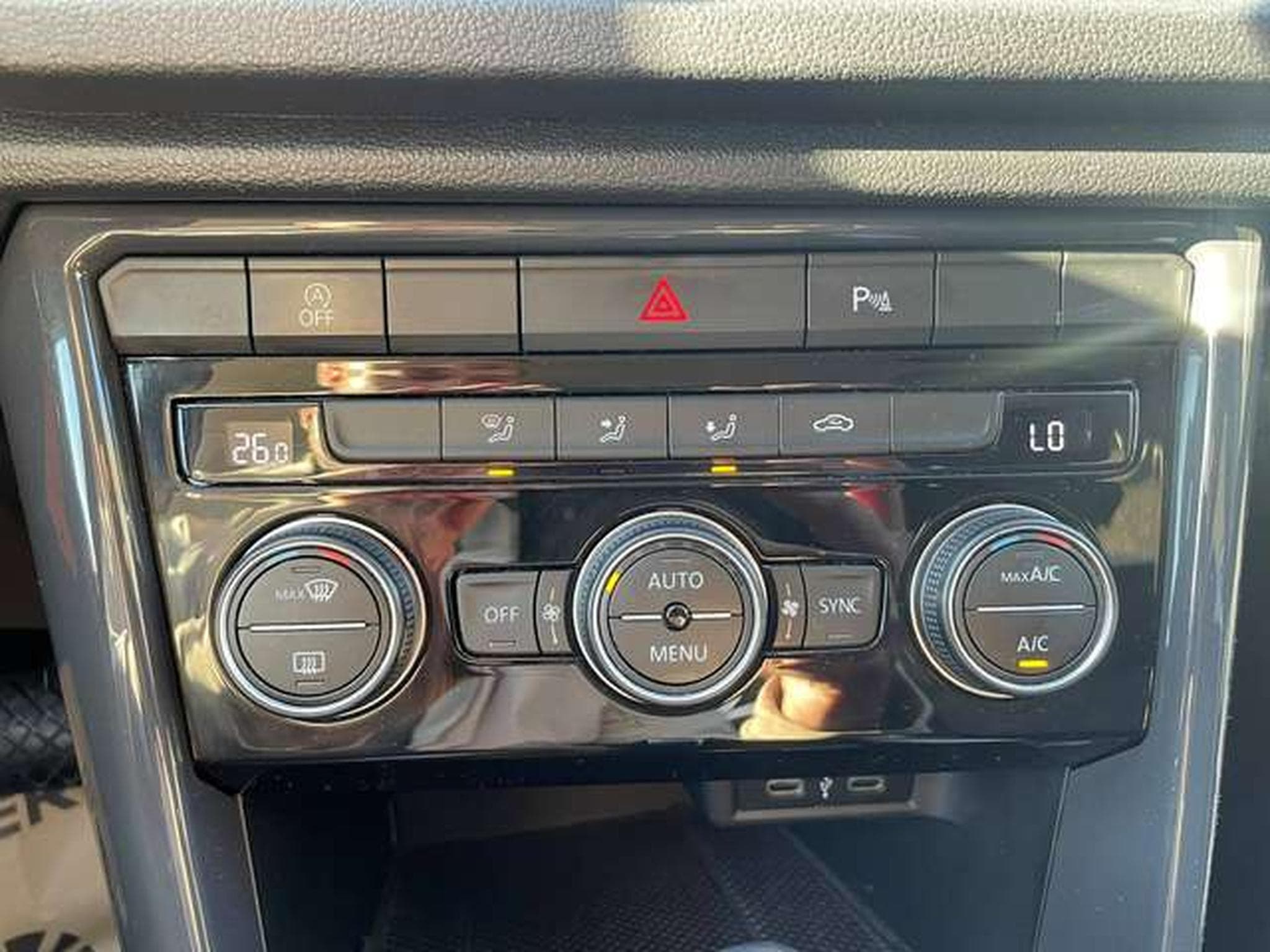 VW T-Roc 2.0  4-MOTION  - JUSQU'A 36 MOIS DE GARANTIE (2020) - Photo 21