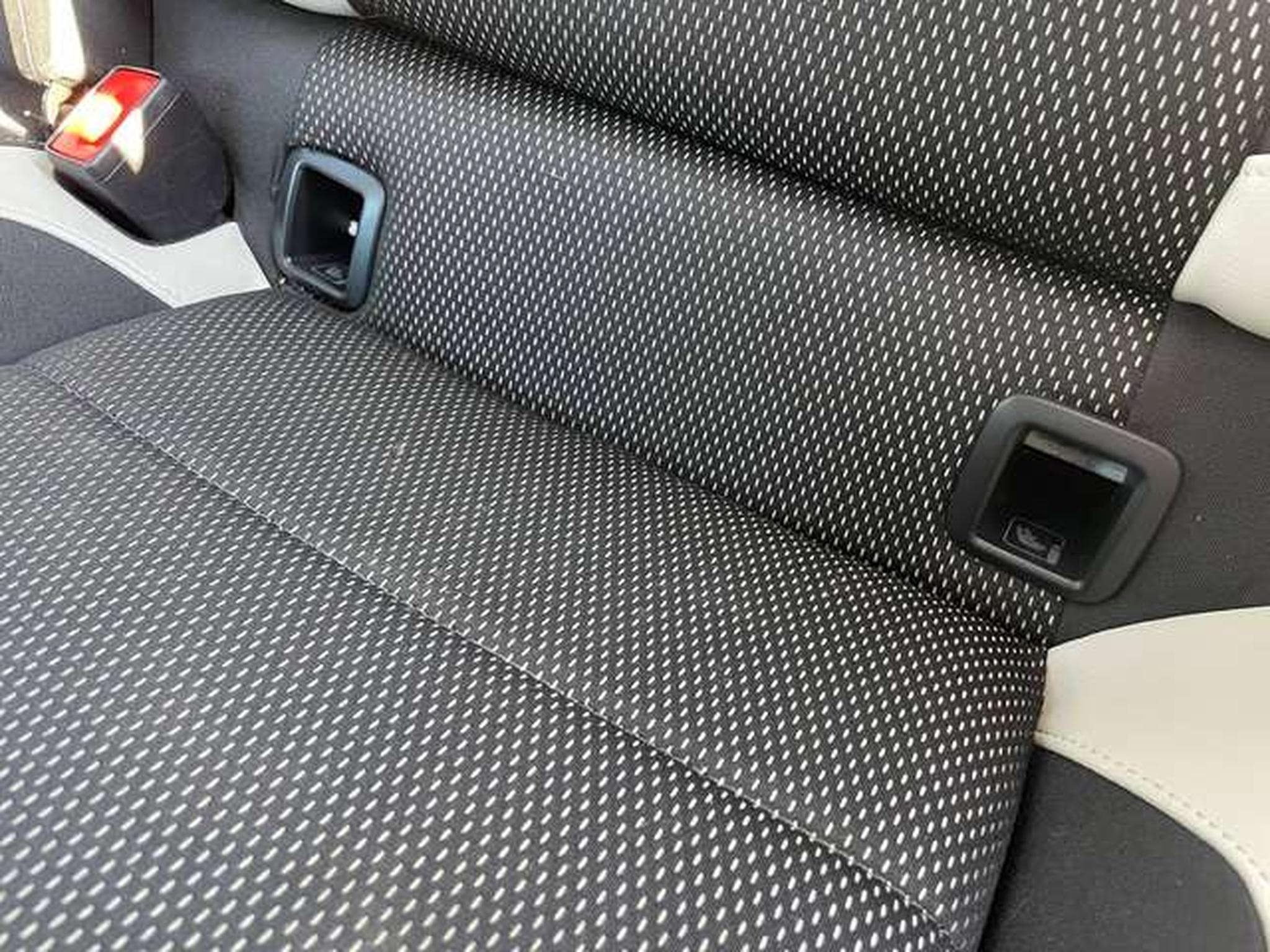 VW T-Roc 2.0  4-MOTION  - JUSQU'A 36 MOIS DE GARANTIE (2020) - Photo 25