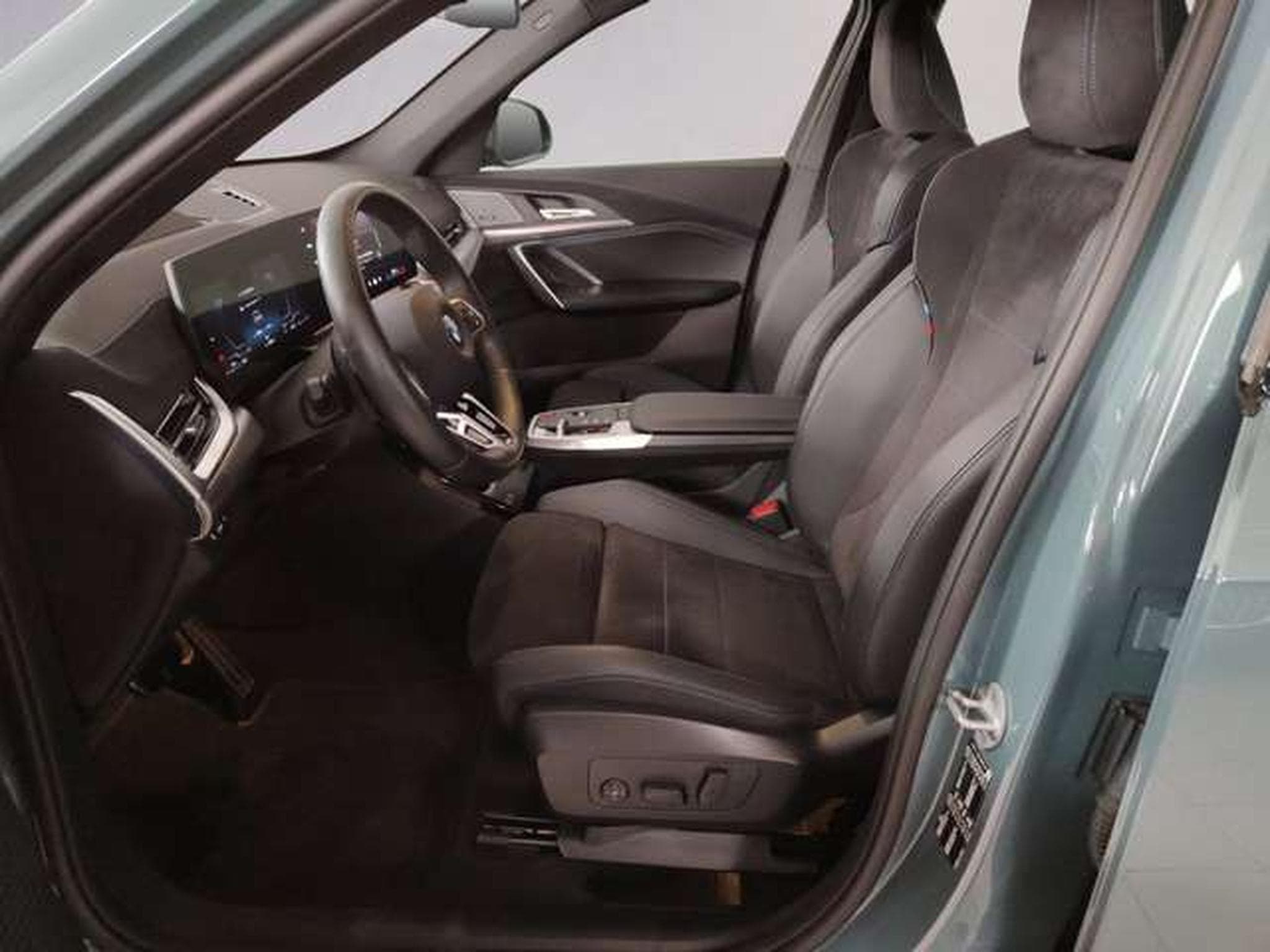 BMW X1 sDrive20i Head-Up HK HiFi DAB (2025) - Foto 7