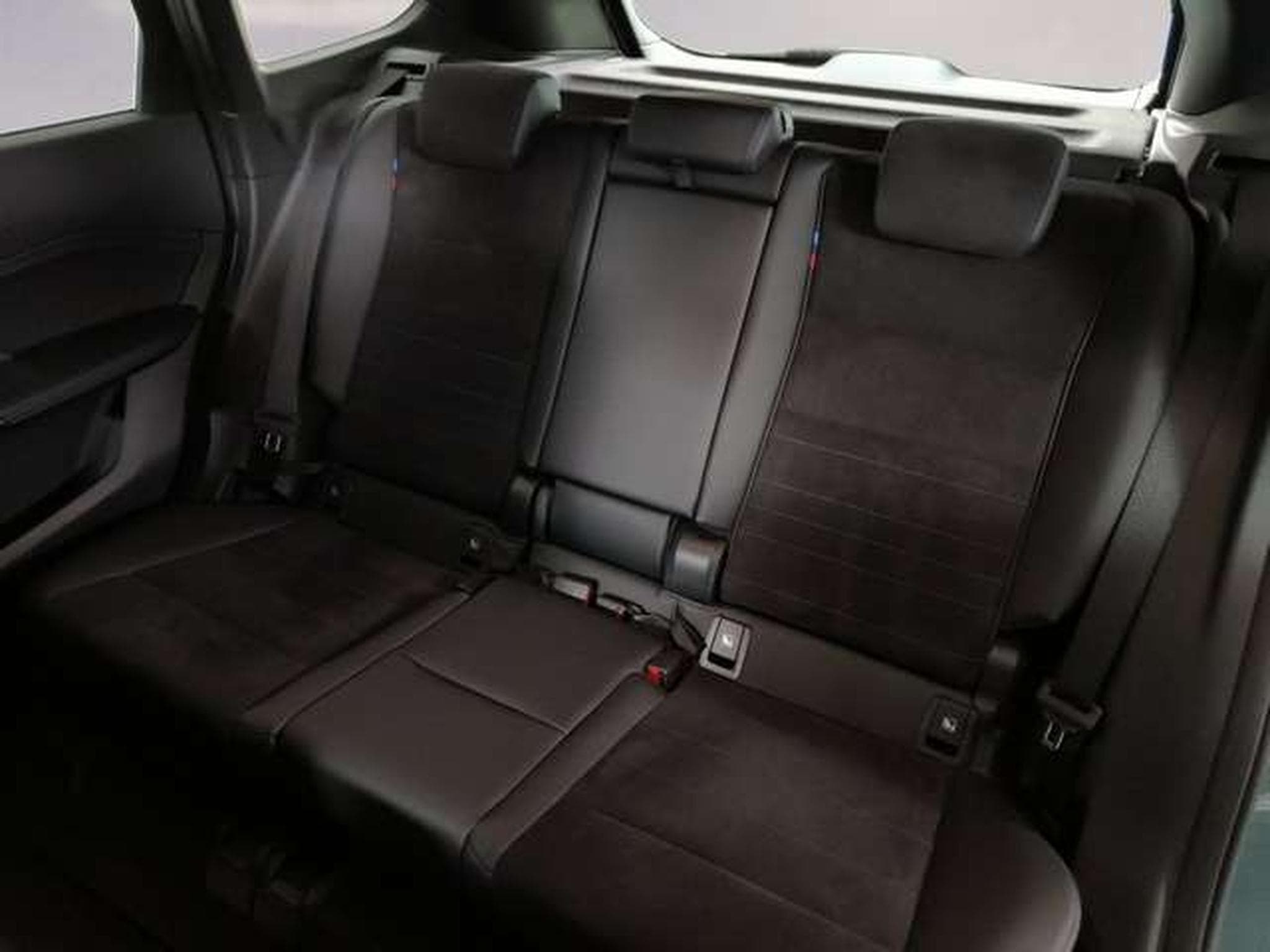 BMW X1 sDrive20i Head-Up HK HiFi DAB (2025) - Foto 8