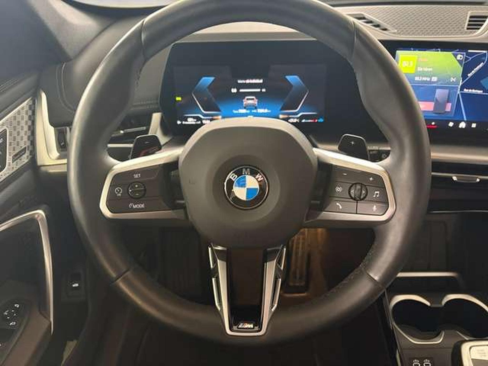 BMW X1 sDrive20d HK HiFi DAB LED Shz (2025) - Foto 11