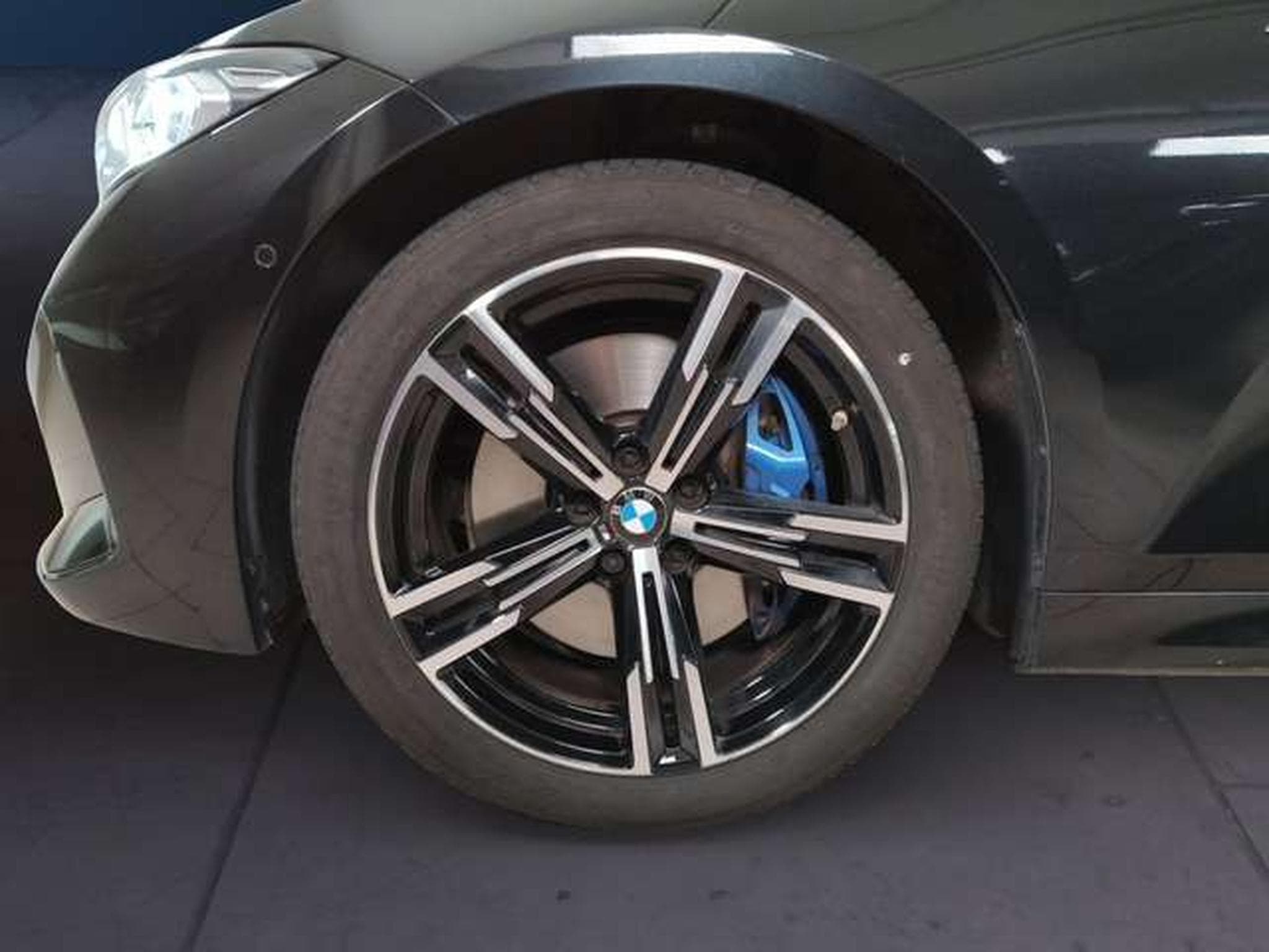 BMW 330 d xDrive DAB LED (2024) - Foto 6