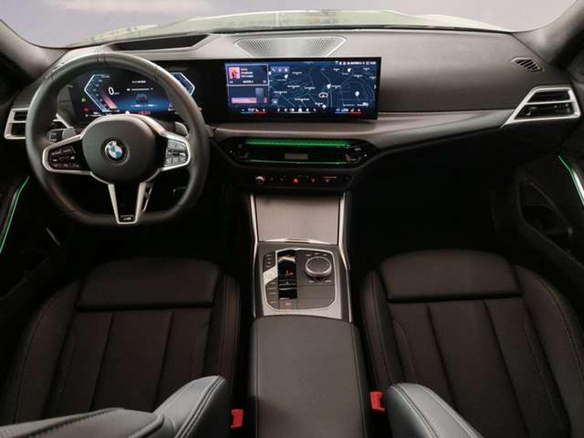 BMW 320 i xDrive HiFi DAB LED RFK Shz (2026) - Foto 5