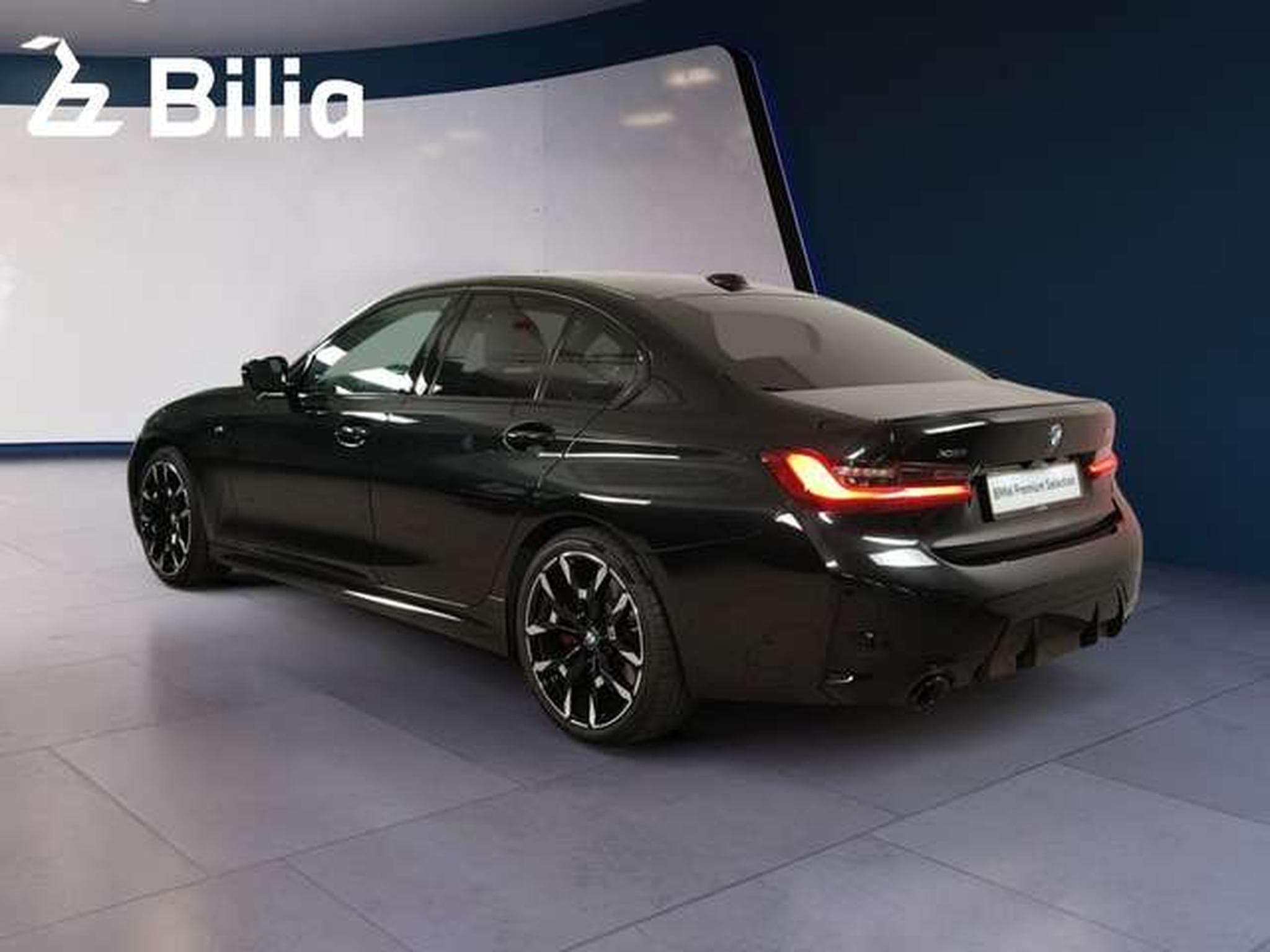 BMW 320 i xDrive HiFi DAB LED RFK Shz (2026) - Foto 4