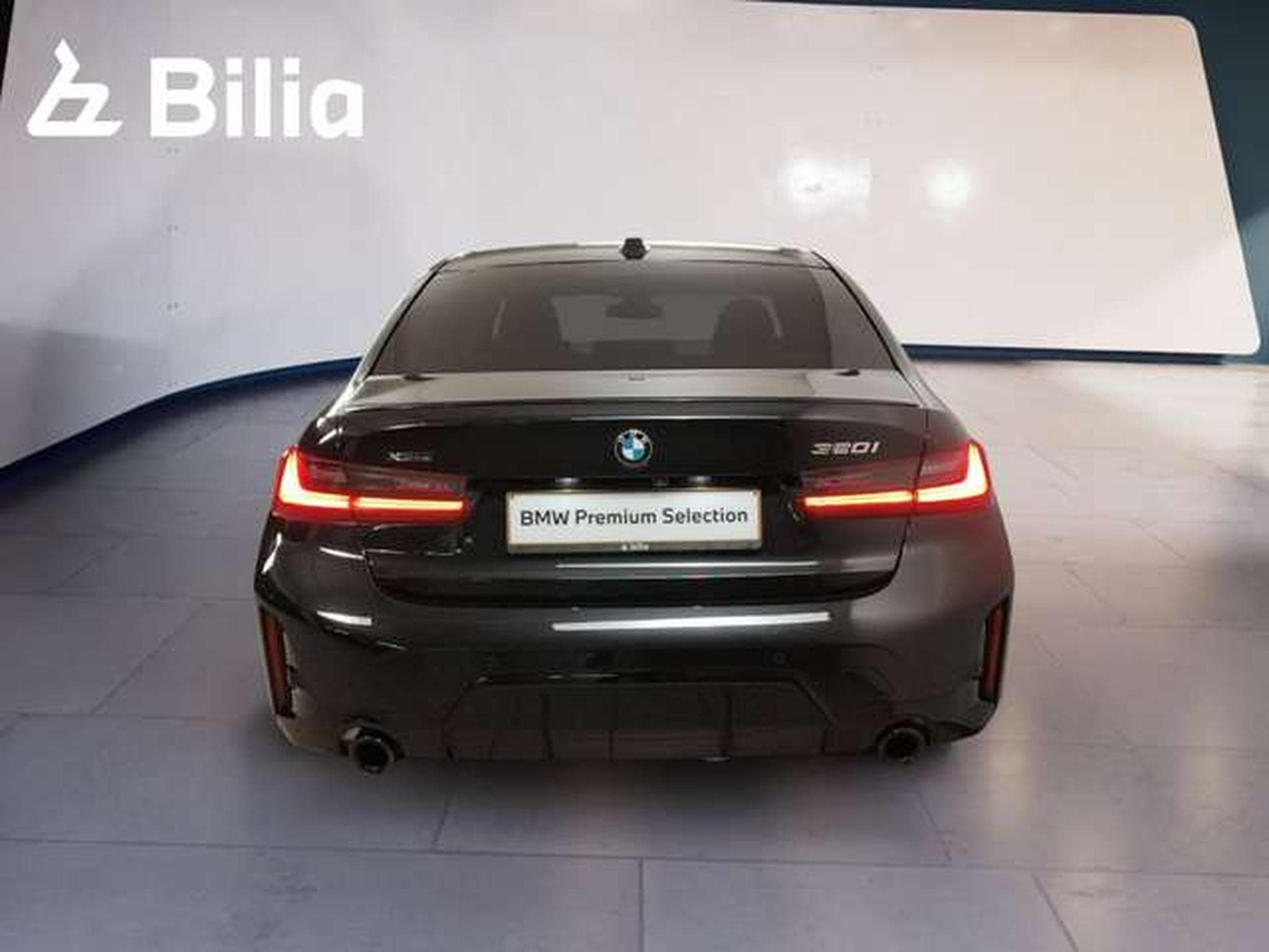 BMW 320 i xDrive HiFi DAB LED RFK Shz (2026) - Foto 3
