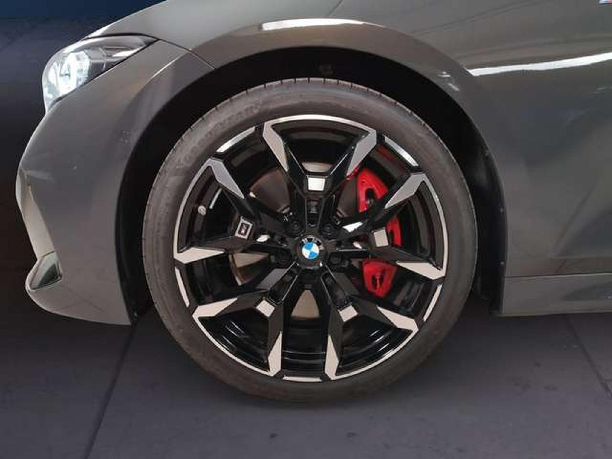 BMW 320 i Head-Up HK HiFi DAB LED RFK (2026) - Foto 6