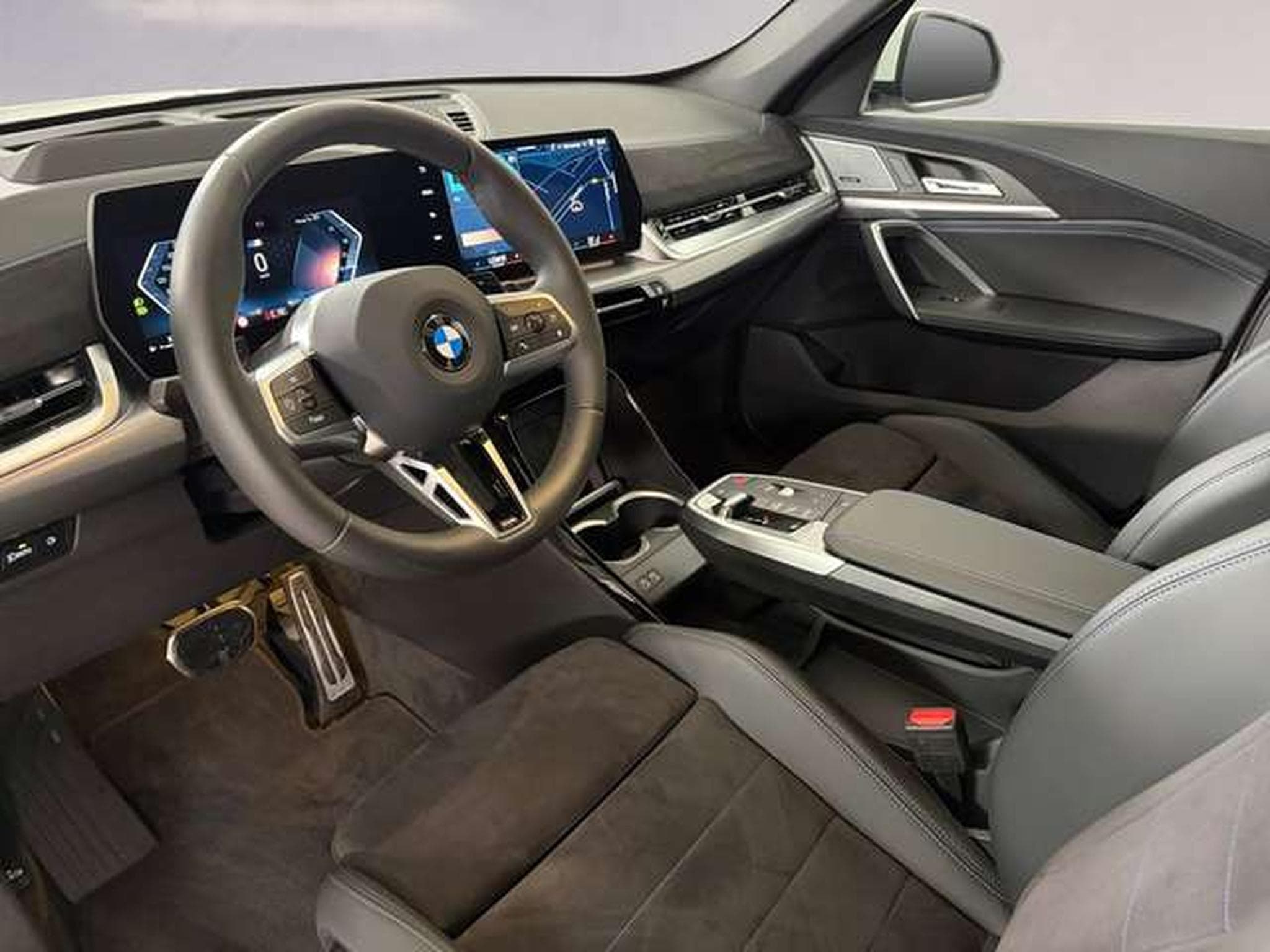 BMW X1 xDrive20d Head-Up HK HiFi DAB (2026) - Foto 5