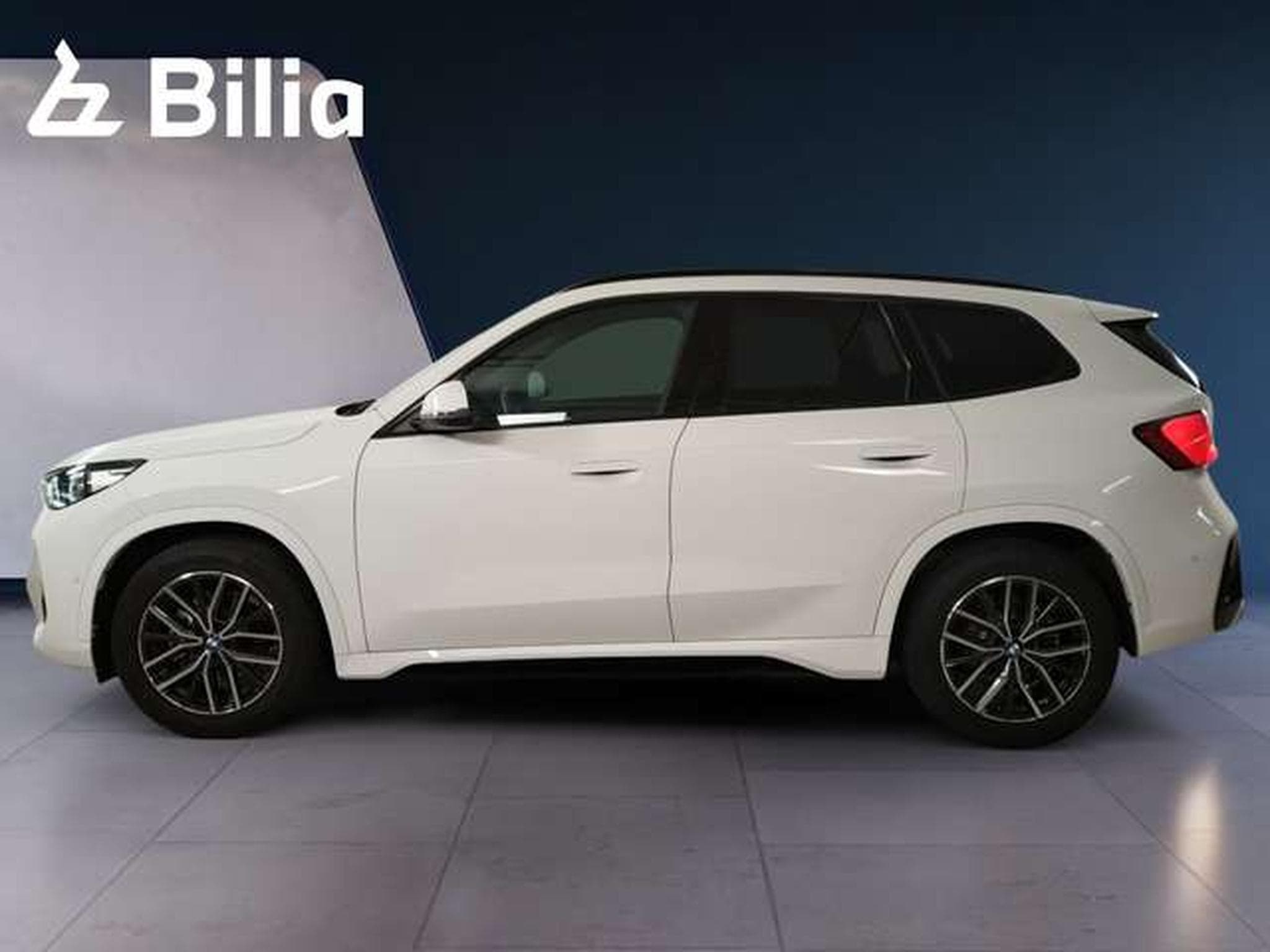 BMW X1 xDrive20d Head-Up HK HiFi DAB (2026) - Foto 11