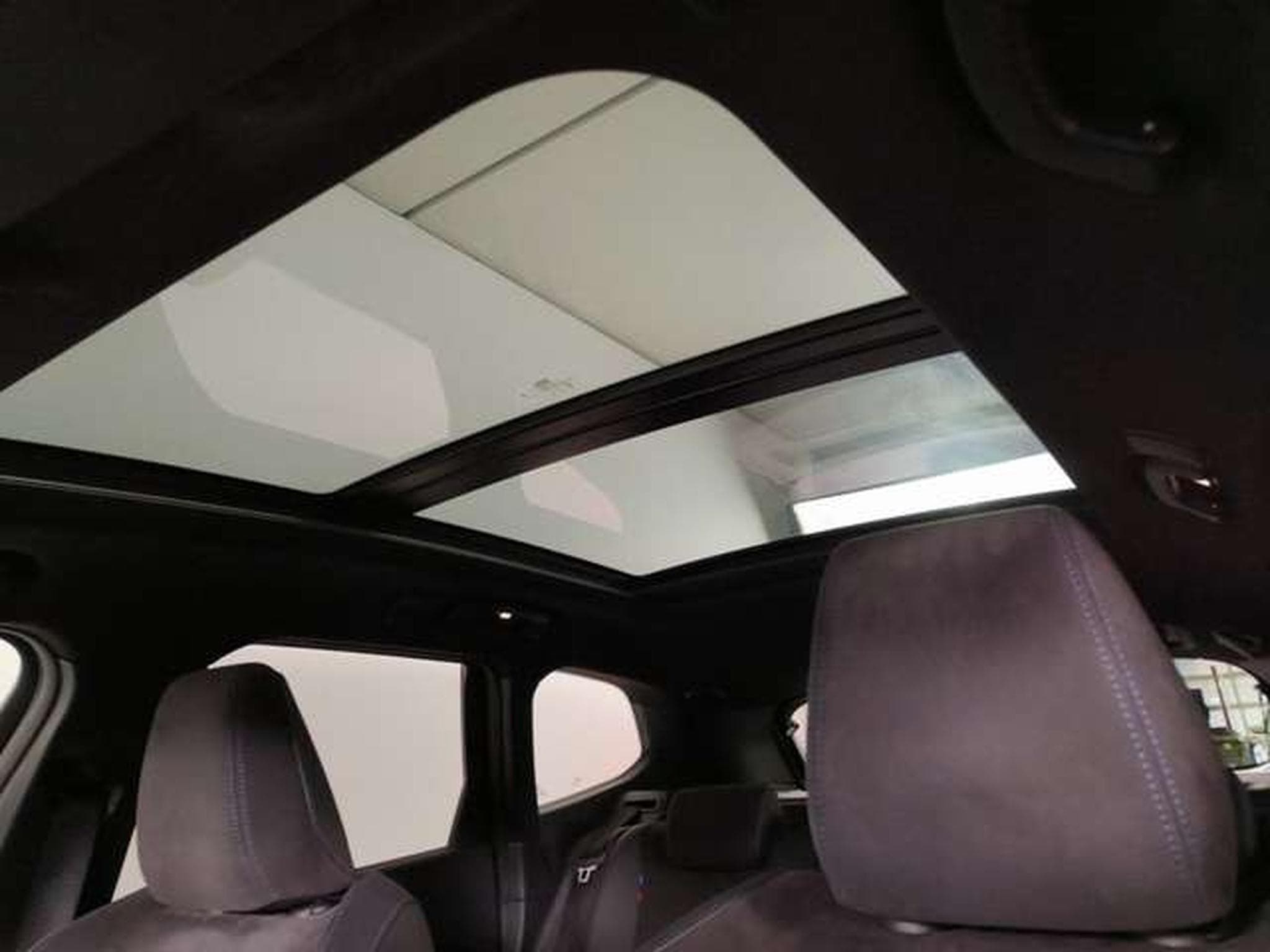 BMW X1 xDrive20d Head-Up HK HiFi DAB (2026) - Foto 13