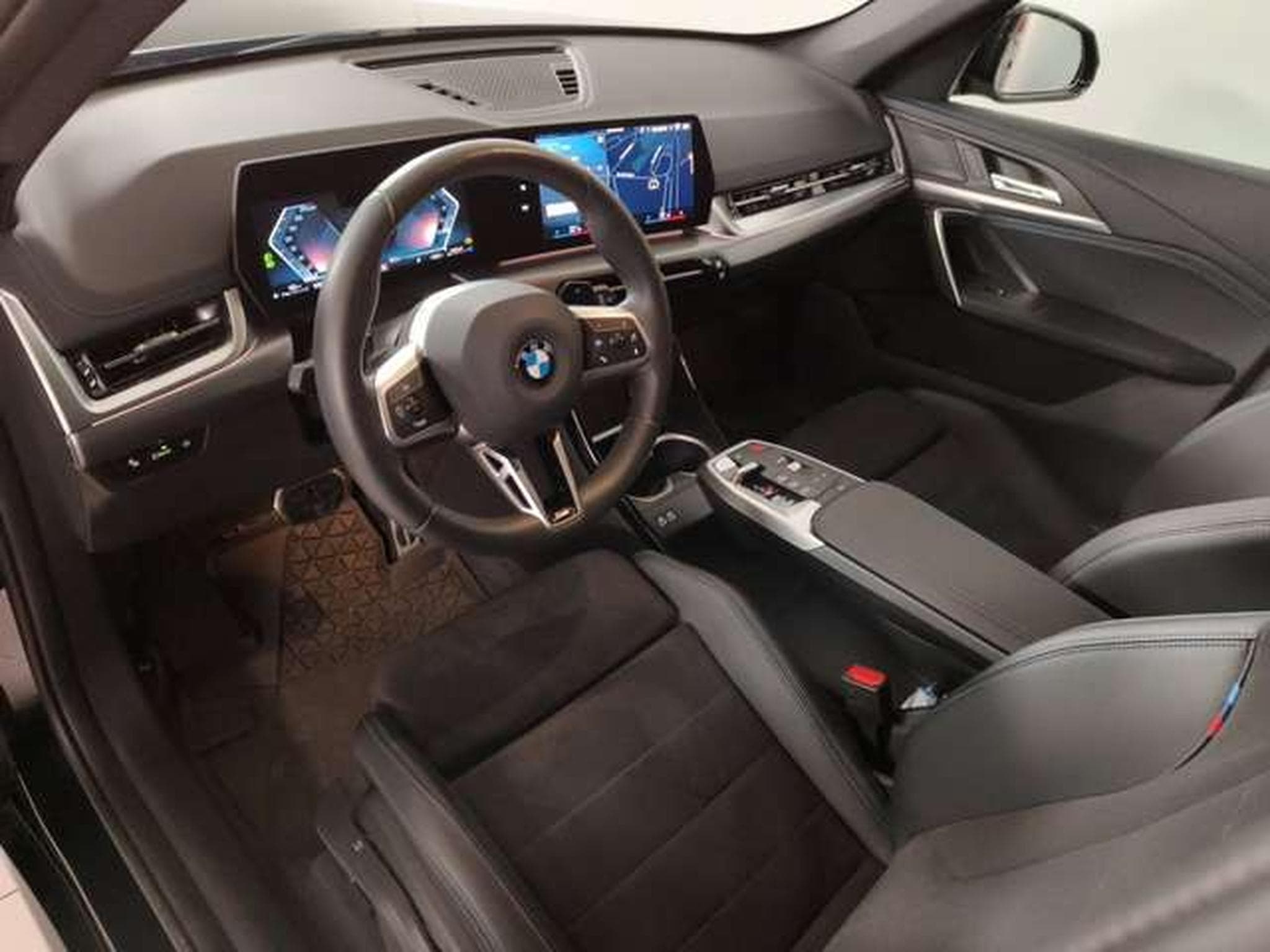BMW X1 xDrive23d DAB LED (2025) - Foto 12