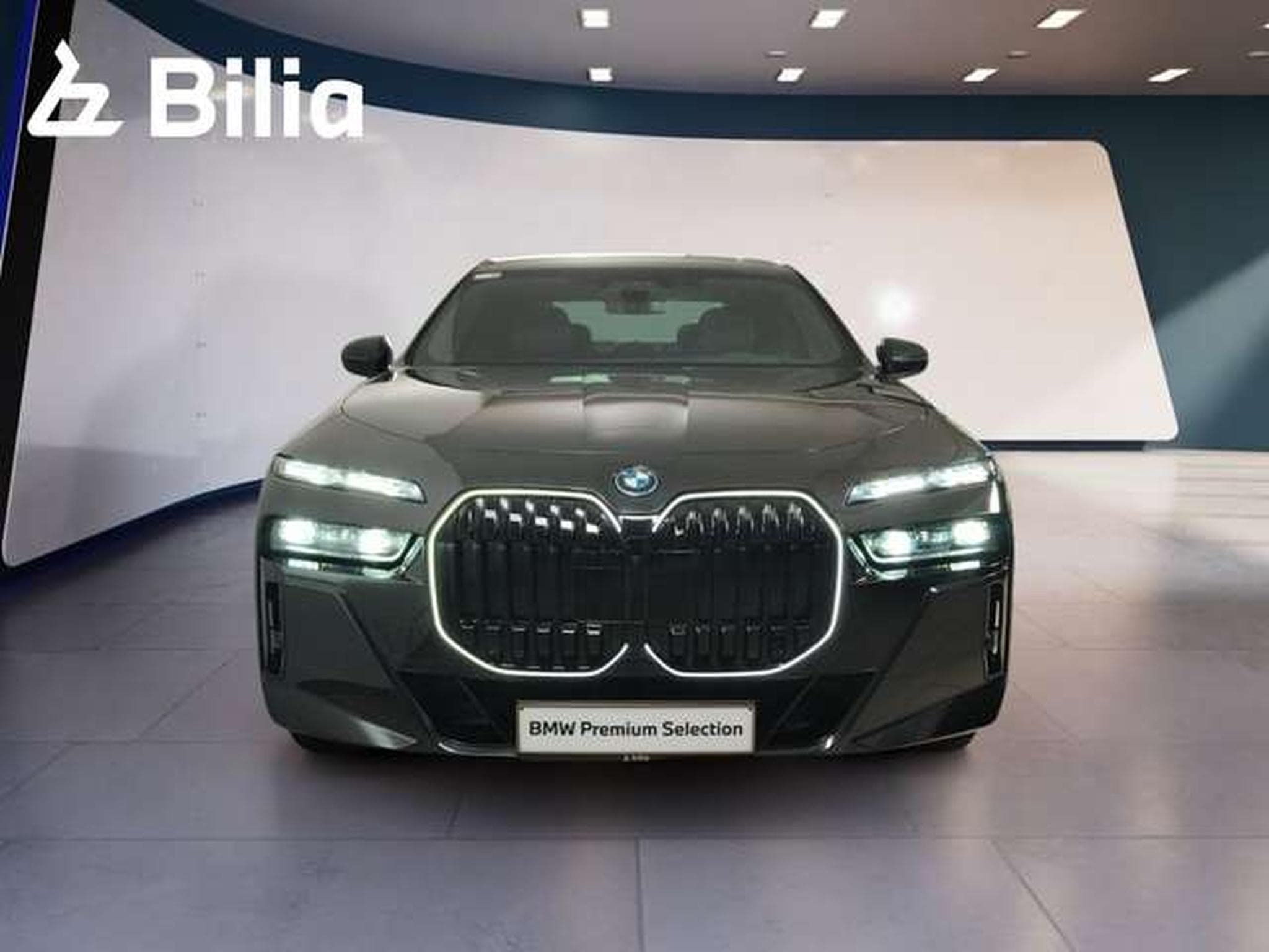 BMW i7 xDrive60 M Sportpaket DAB Aktivlenkung RFK (2026) - Foto 2