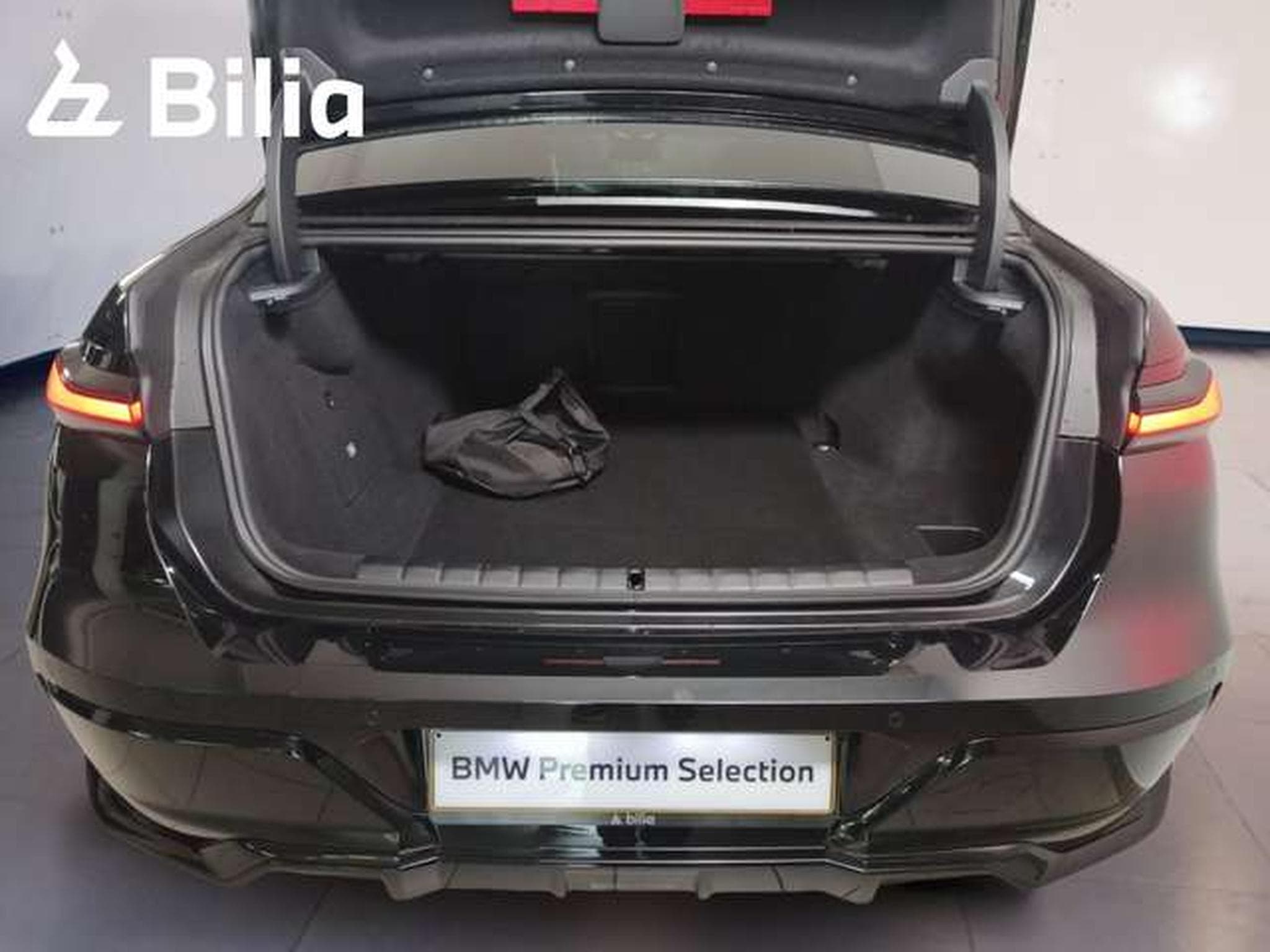 BMW i7 xDrive60 M Sportpaket DAB Aktivlenkung RFK (2026) - Foto 9