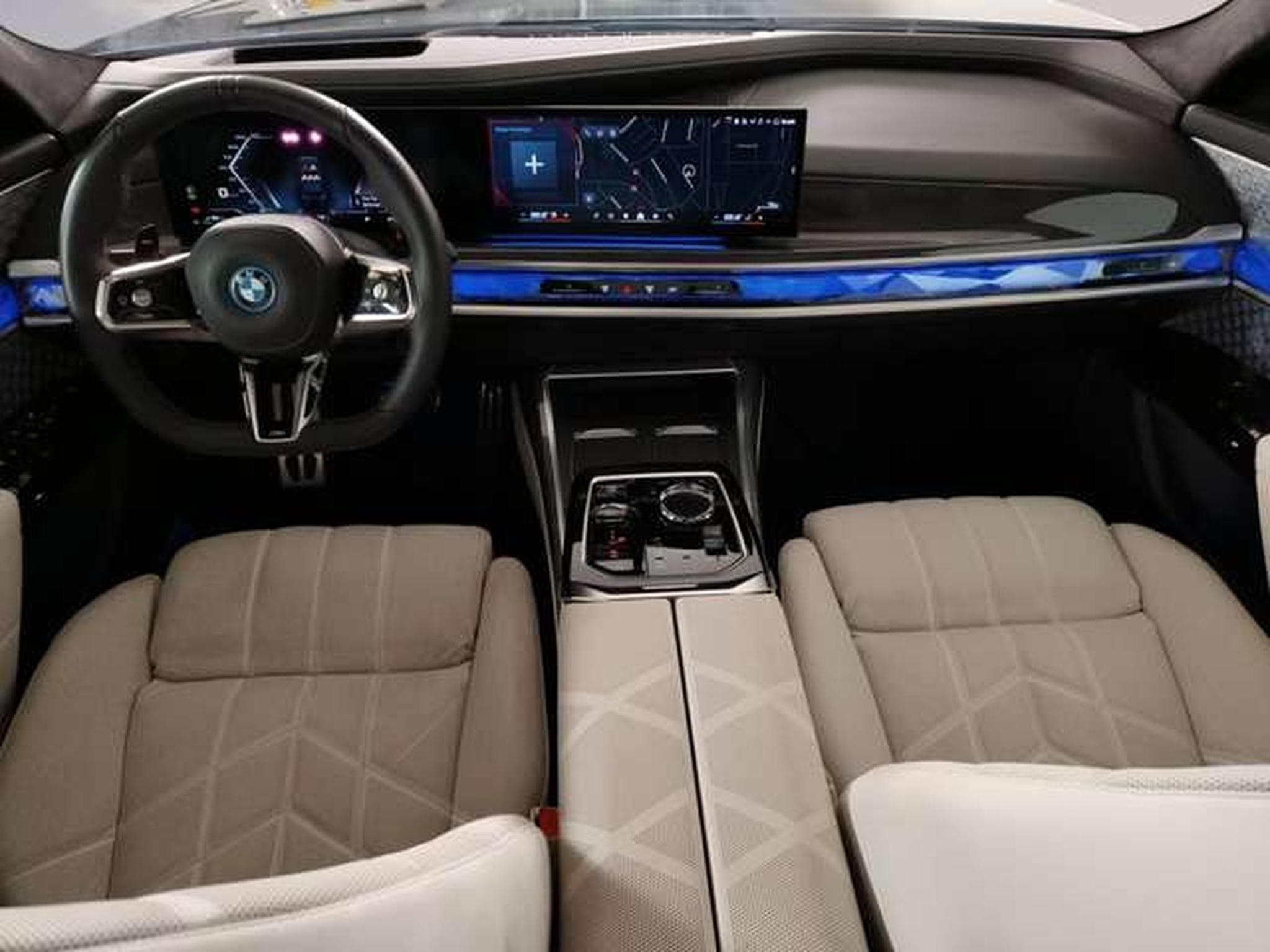 BMW 760 M760e xDrive (2025) - Foto 5